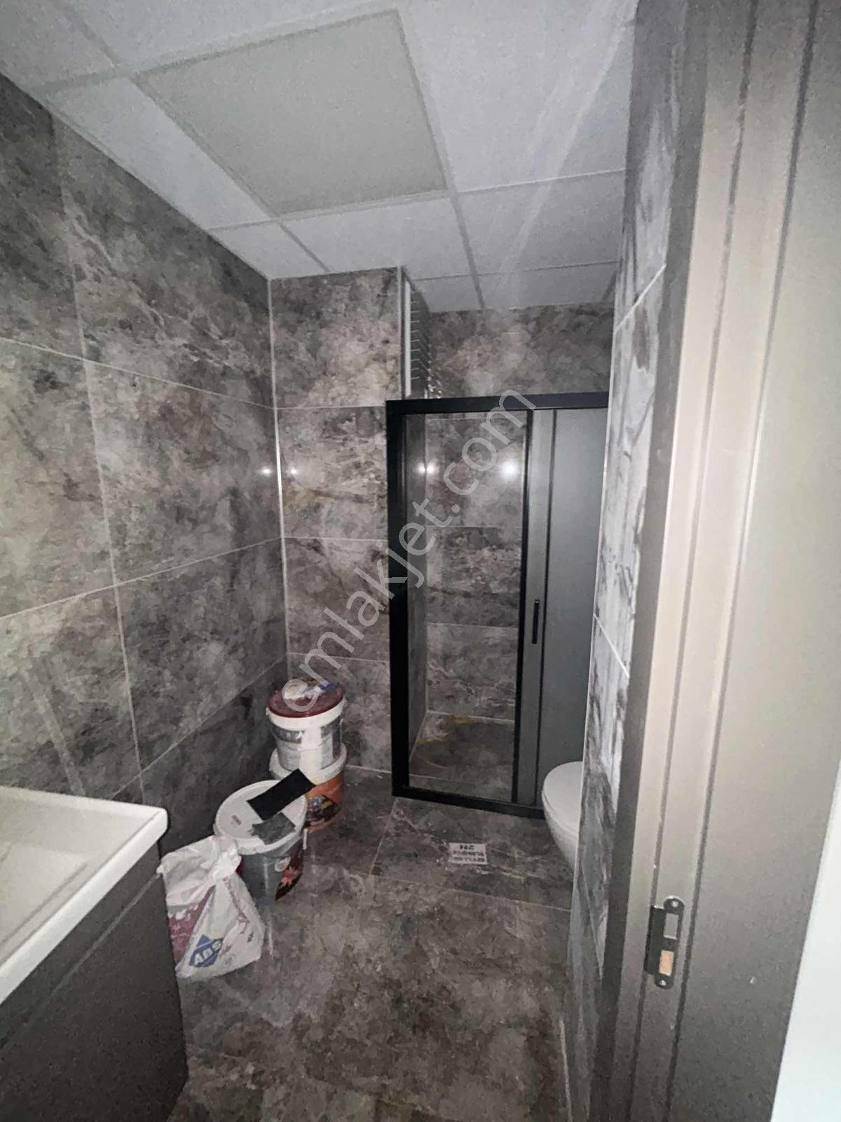 İzmir Selçuk'ta 2+1 Sıfır Kiralık Aslanlı Havuzda Merkezde - Görsel 20
