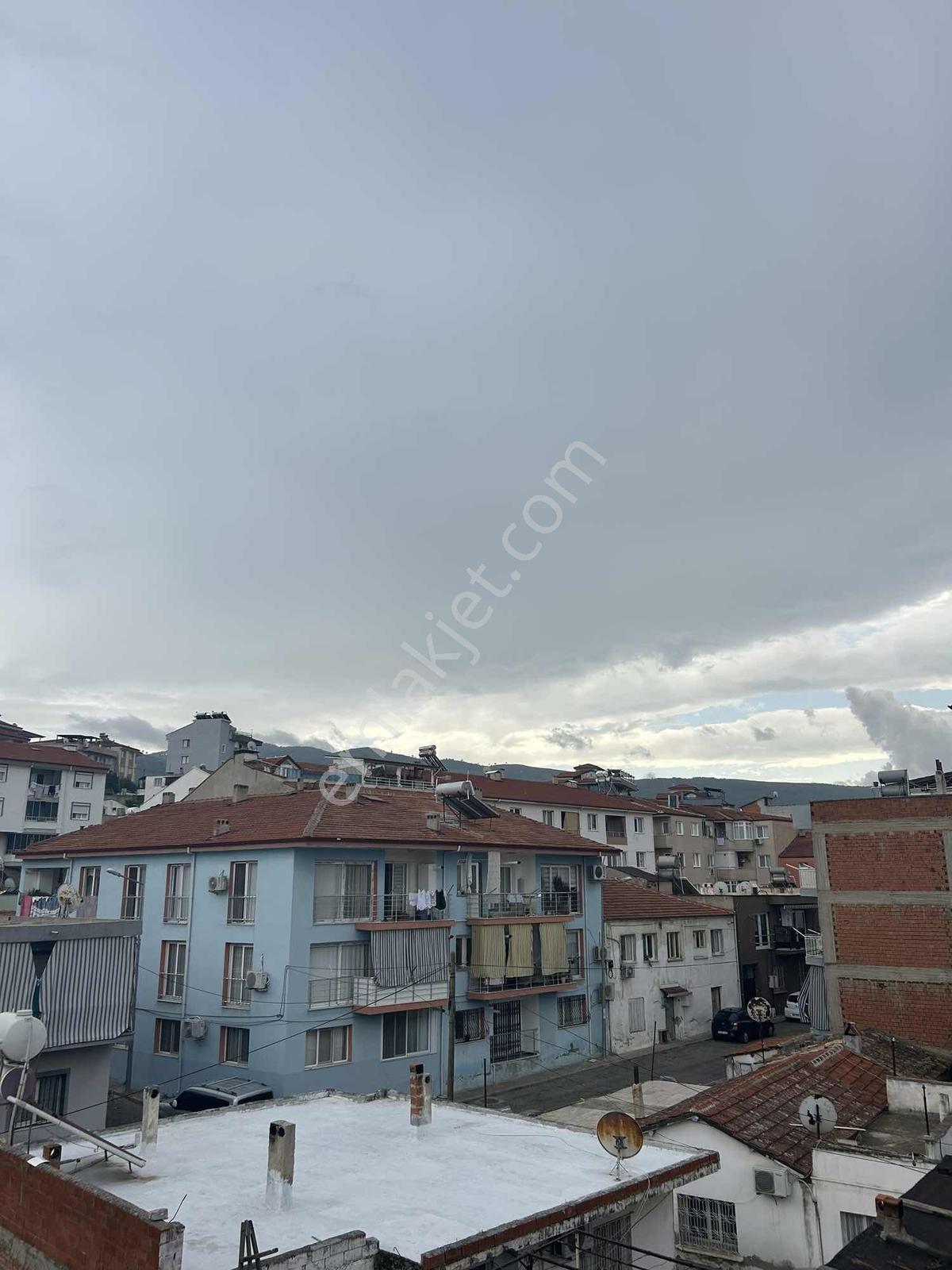 İzmir Selçuk'ta 2+1 Sıfır Kiralık Aslanlı Havuzda Merkezde - Görsel 18
