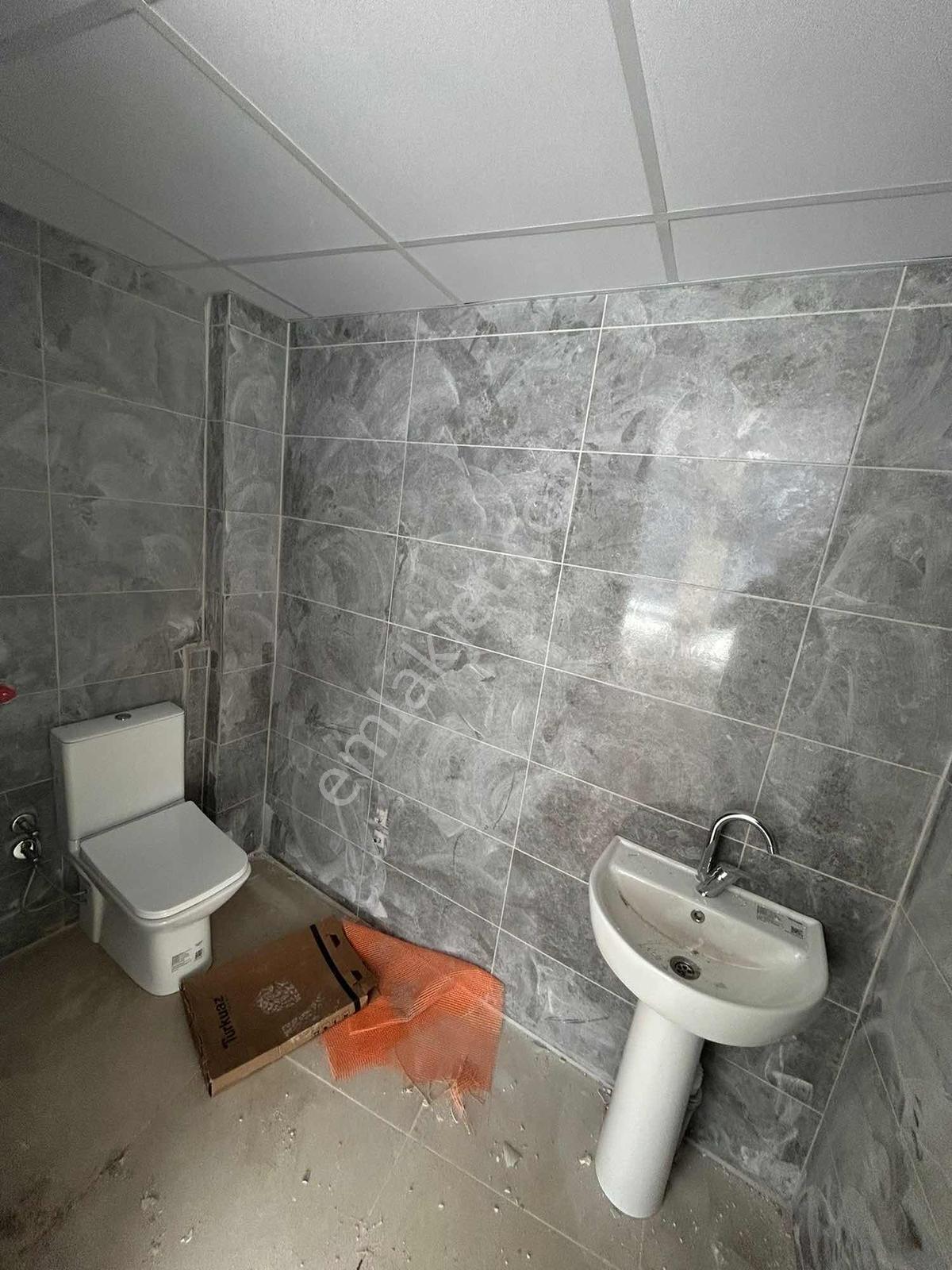 İzmir Buca Yaylacıkta Kiralık Köşe Dükkan - Görsel 17