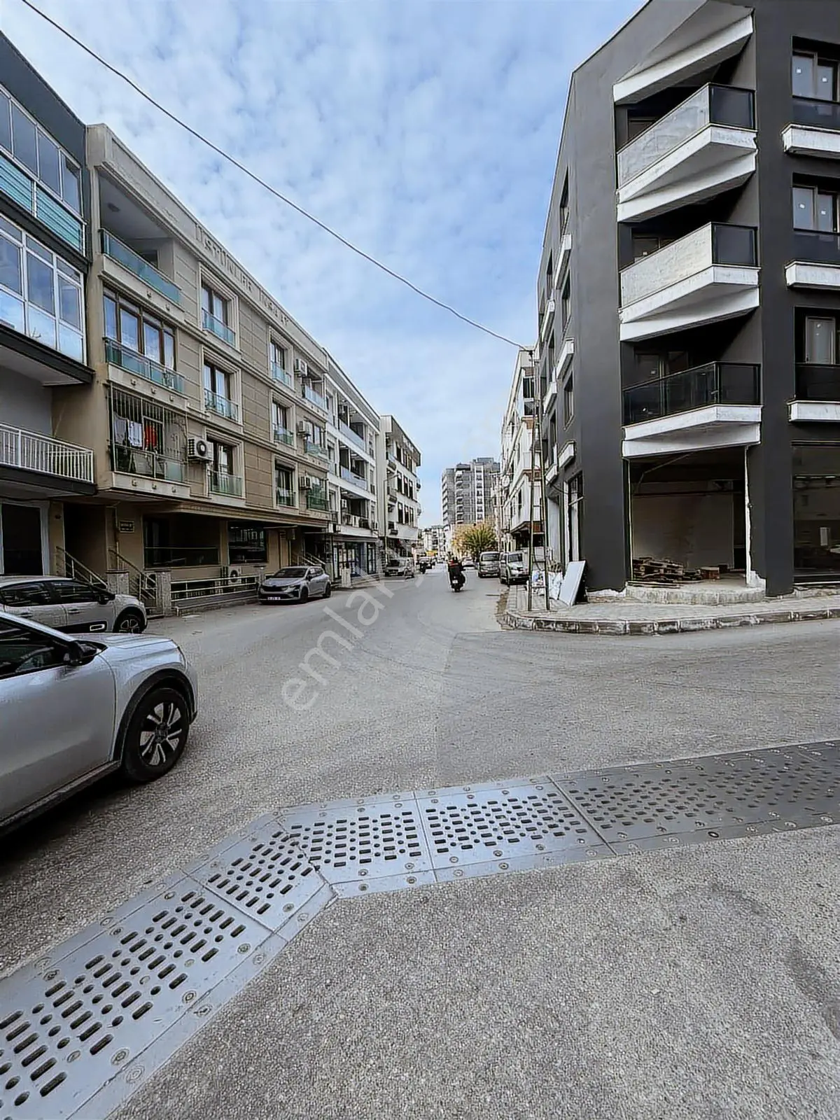 İzmir Buca Yaylacıkta Kiralık Köşe Dükkan - Görsel 5