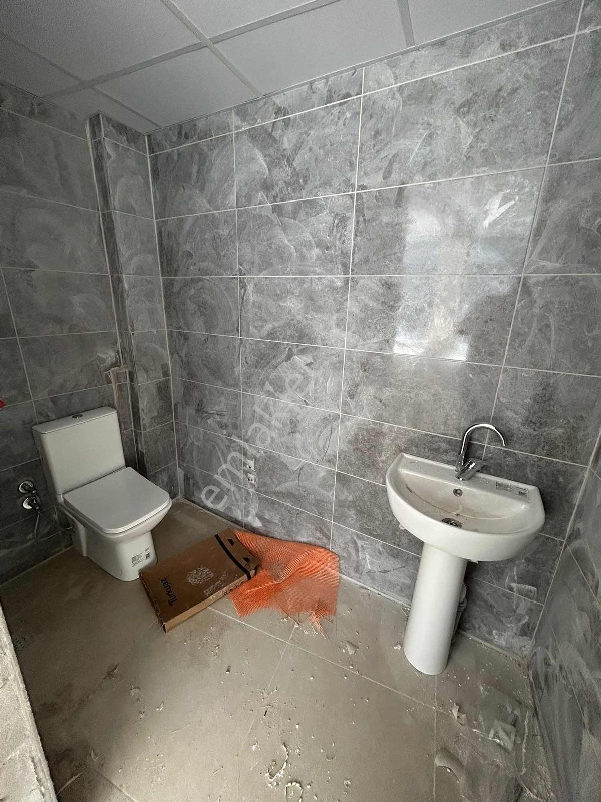 İzmir Buca Yaylacıkta Kiralık Köşe Dükkan - Görsel 21