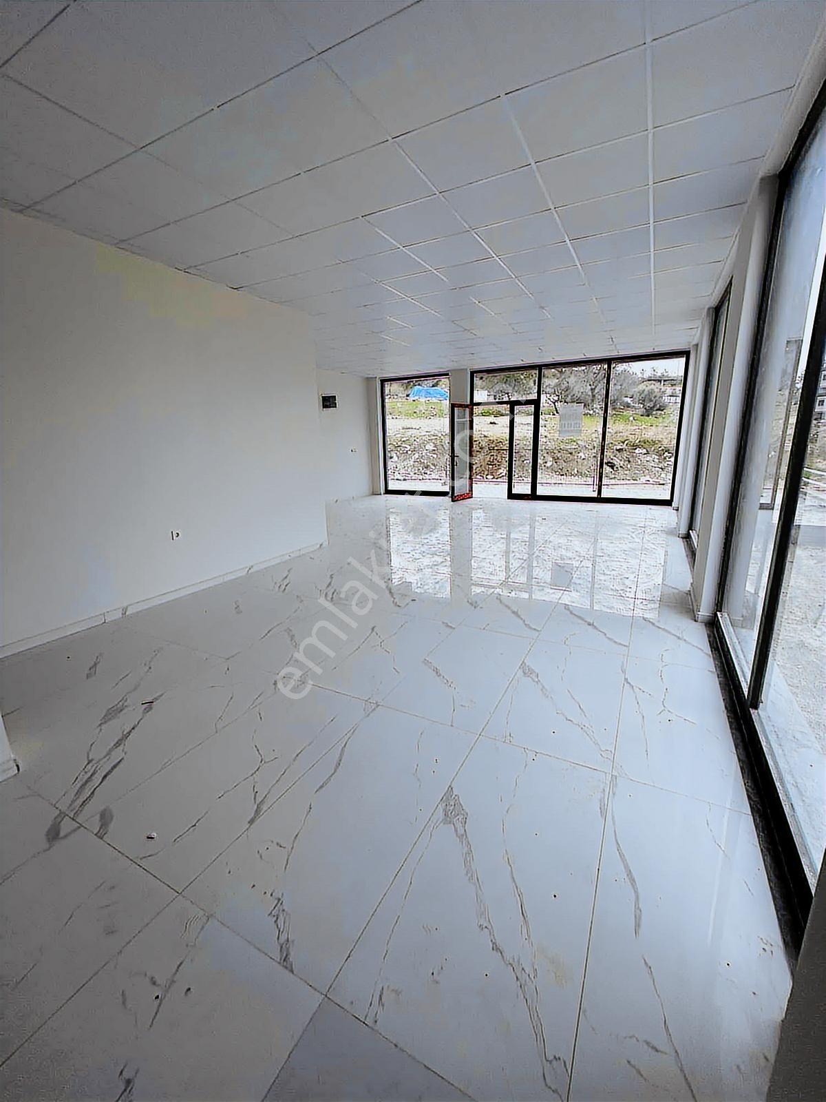 İzmir Buca Gaziemir Sınırında Kiralık Dükkan - Görsel 16