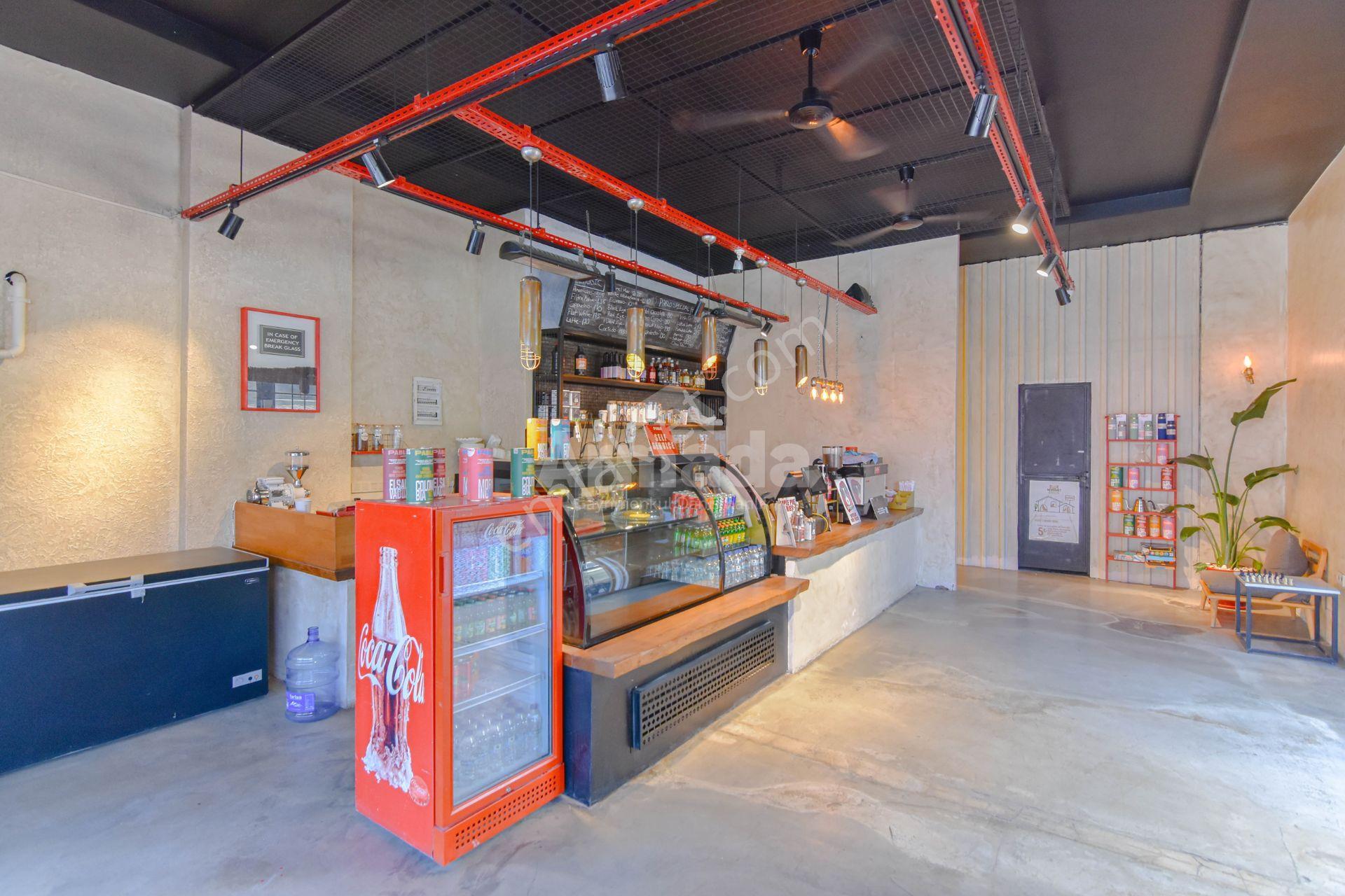 Söke Yenikent'te Kurumsal Kiracılı Satılık Cafe