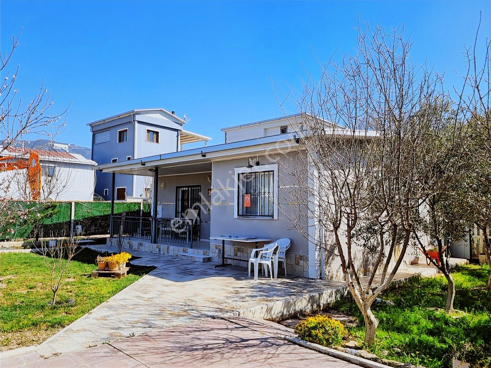 İzmir Buca Kaynaklar Söğütte Müstakil & Bahçeli 2+1 Eşyalı - Görsel 8
