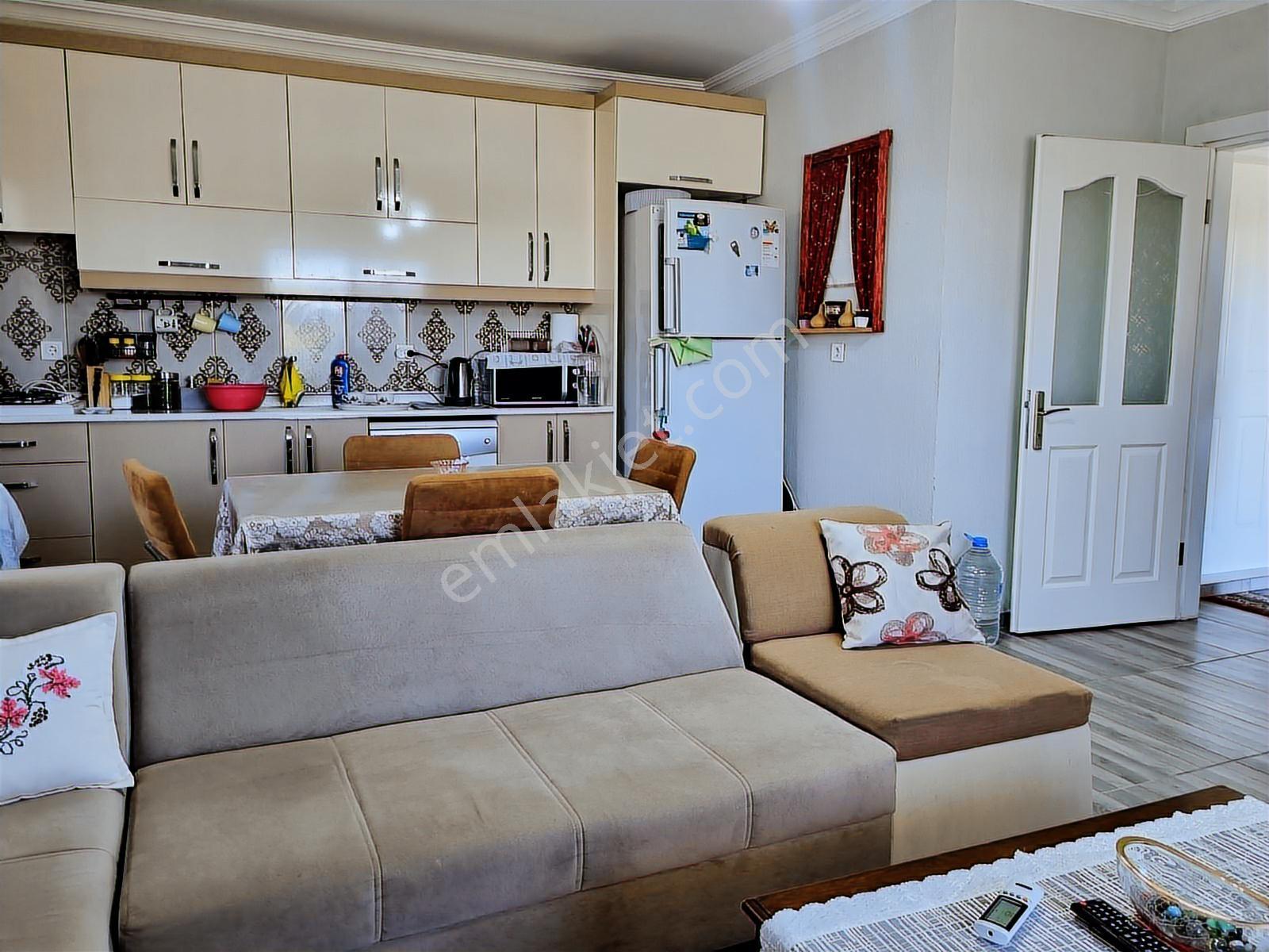 İzmir Buca Kaynaklar Söğütte Müstakil & Bahçeli 2+1 Eşyalı - Görsel 9