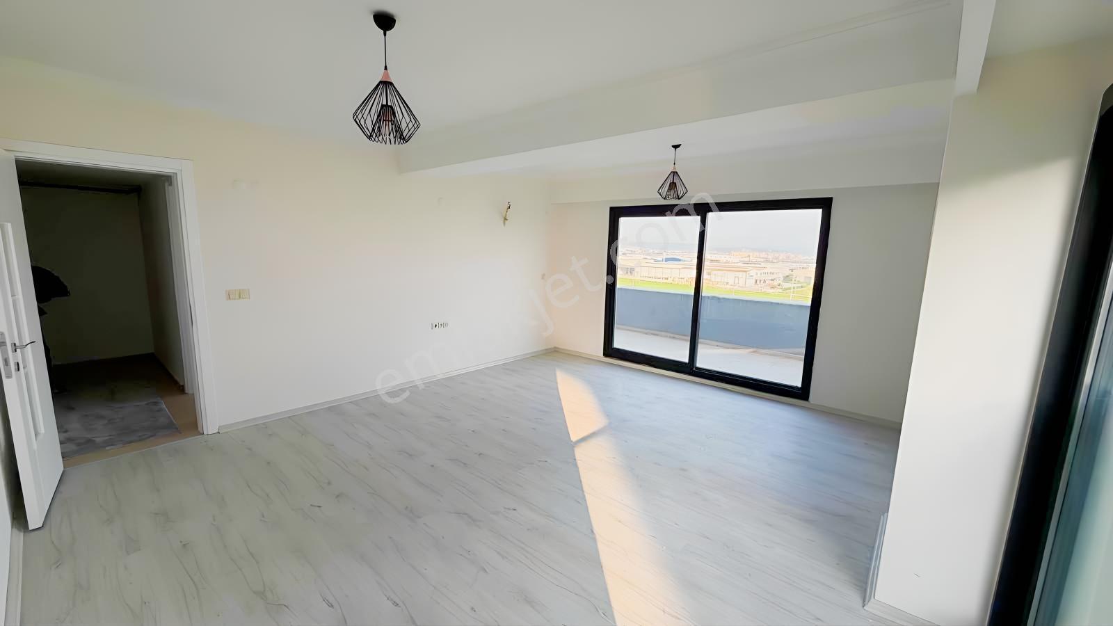 Bahçeşehir Royalde Lüks 2+1 Daire - Görsel 10