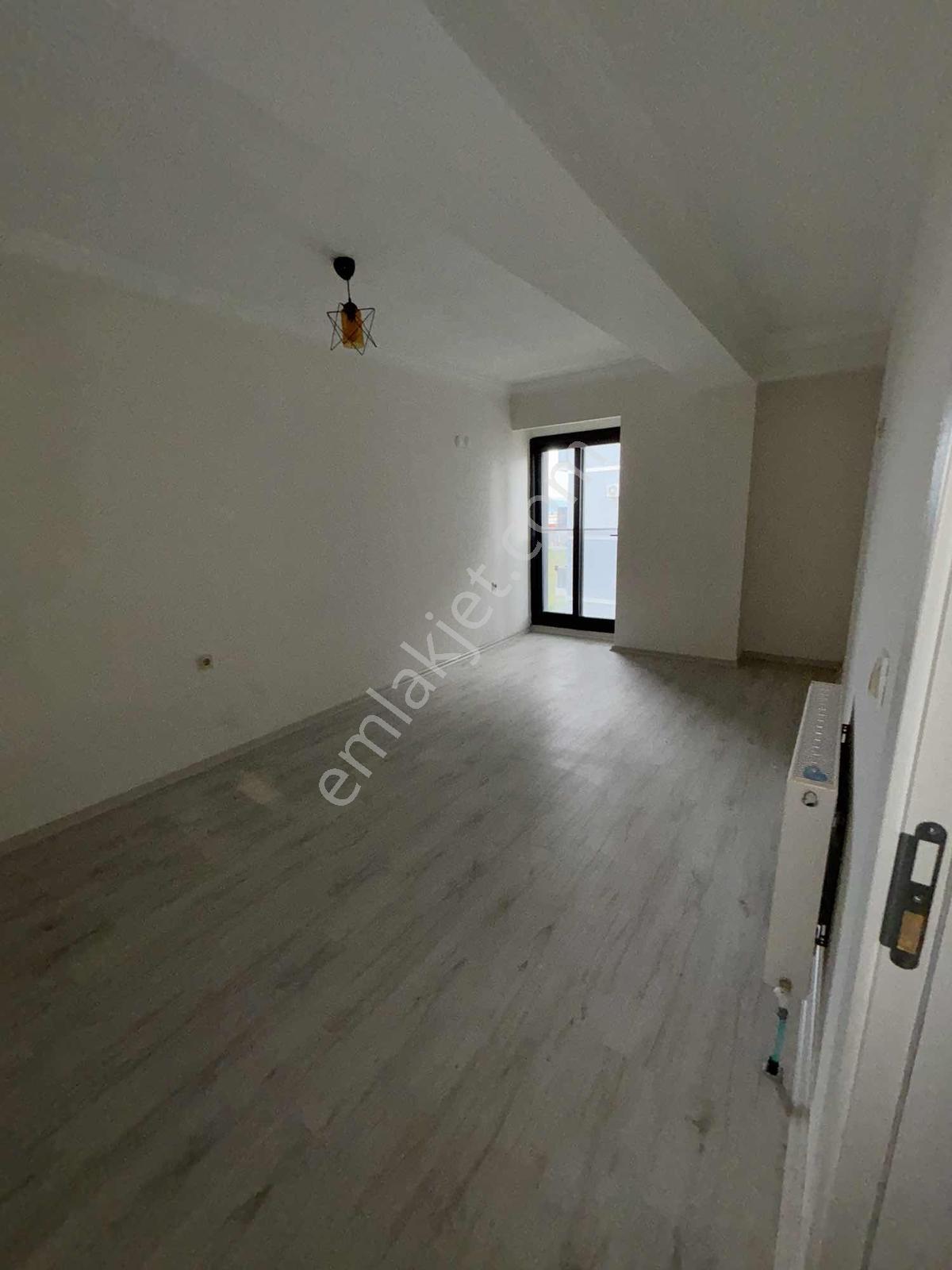 Bahçeşehir Royalde Lüks 2+1 Daire - Görsel 12
