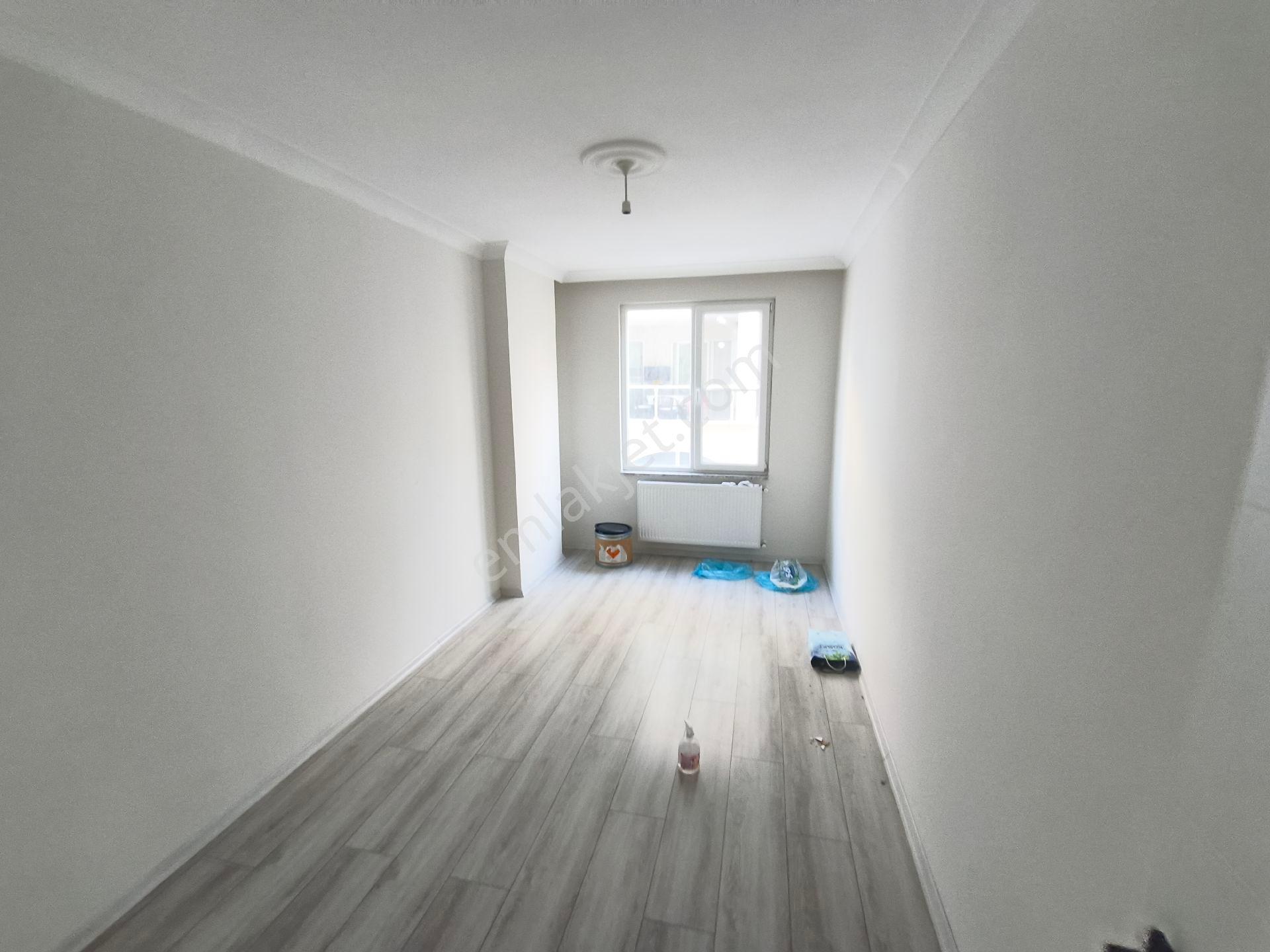 Edremit Gazicelal Mahallesi Adliye Yakını Kiralık Ara Kat Daire - Görsel 17