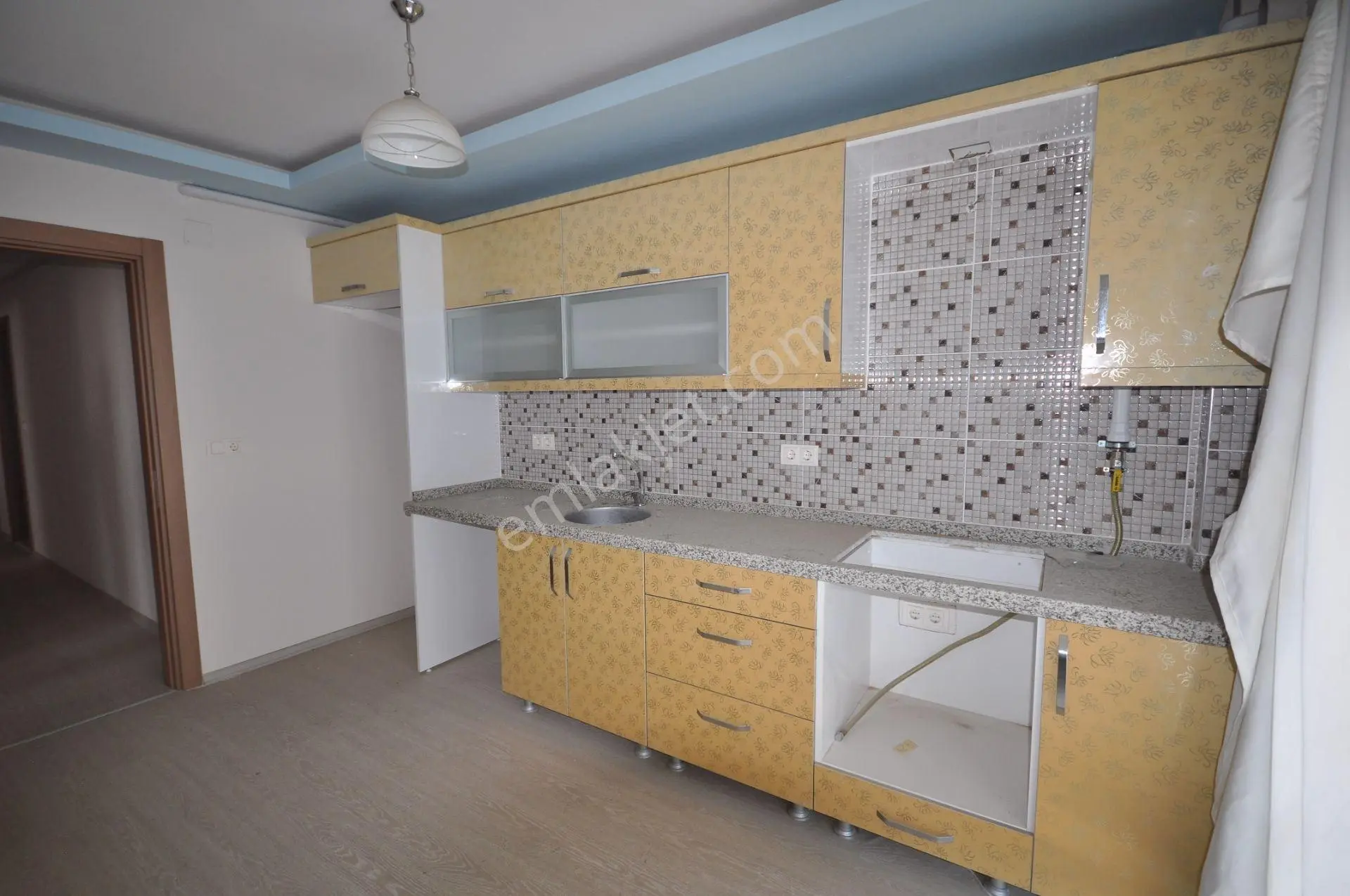 Söke Çeltikçi Mh. Kiralık 3+1 Daire - Görsel 3