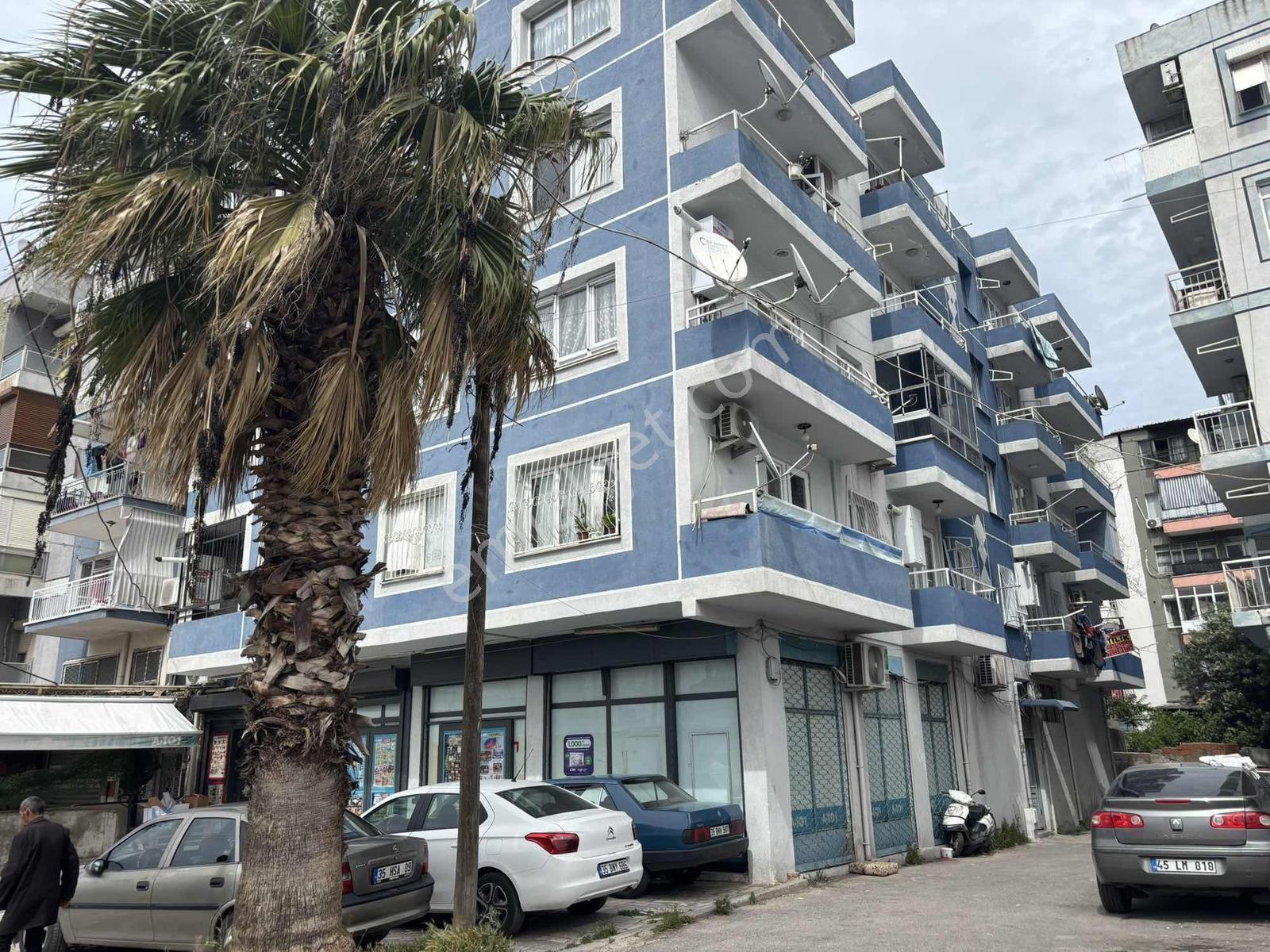 Konak Zeytinlik Mahallesi 3+1 Arakat Doğalgazlı Satılık - Görsel 2