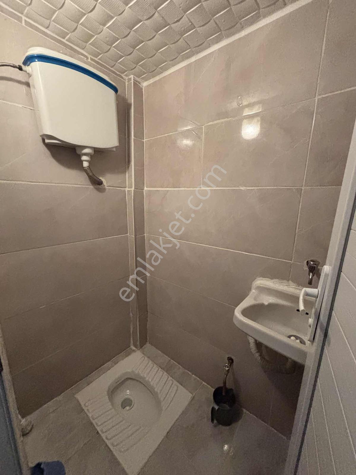 Konak Zeytinlik Mahallesi 3+1 Arakat Doğalgazlı Satılık - Görsel 24