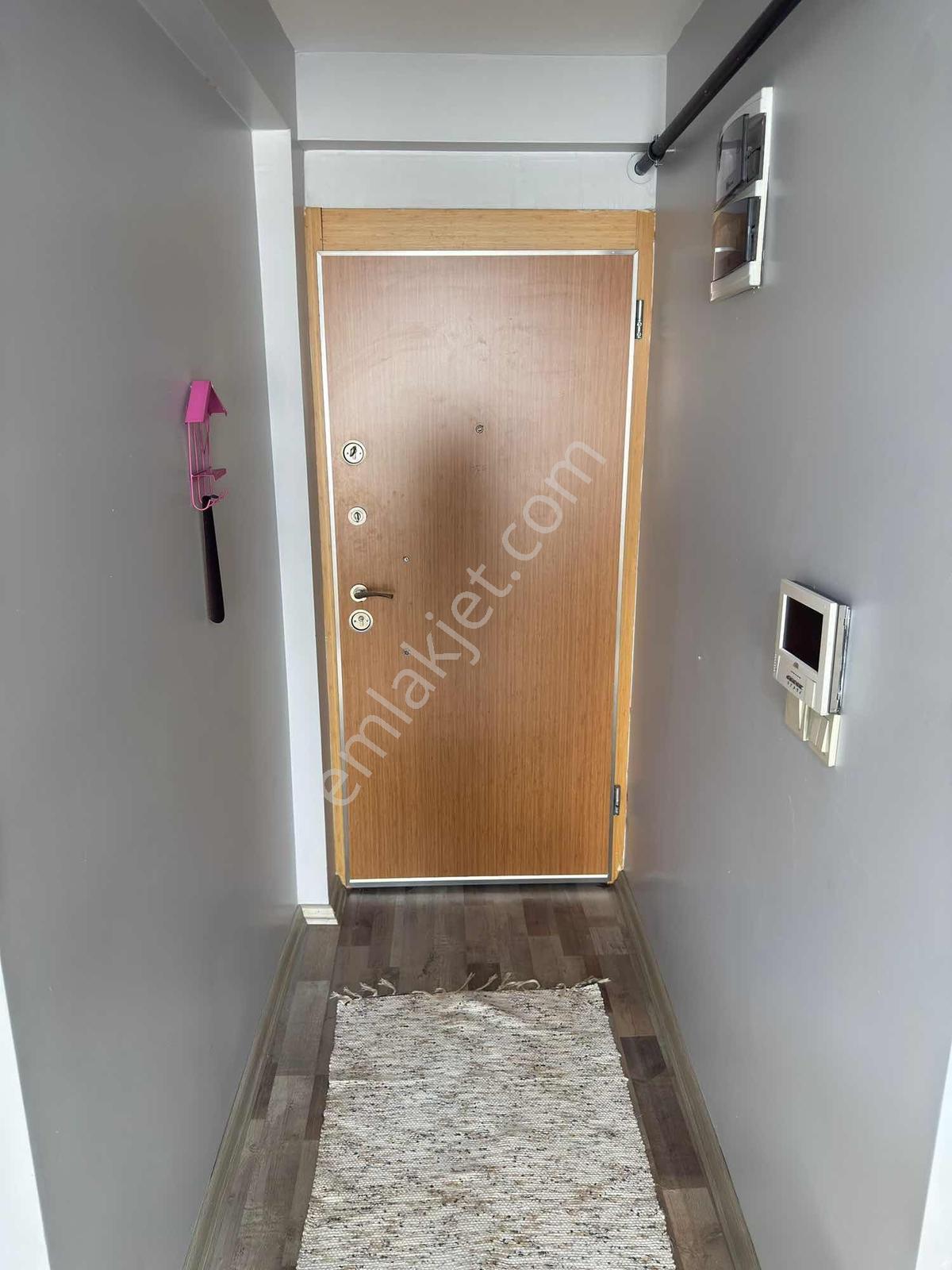 İzmir Buca Yaylacık Mahallesi 1+1 Eşyalı 60 M2 Daire - Görsel 8
