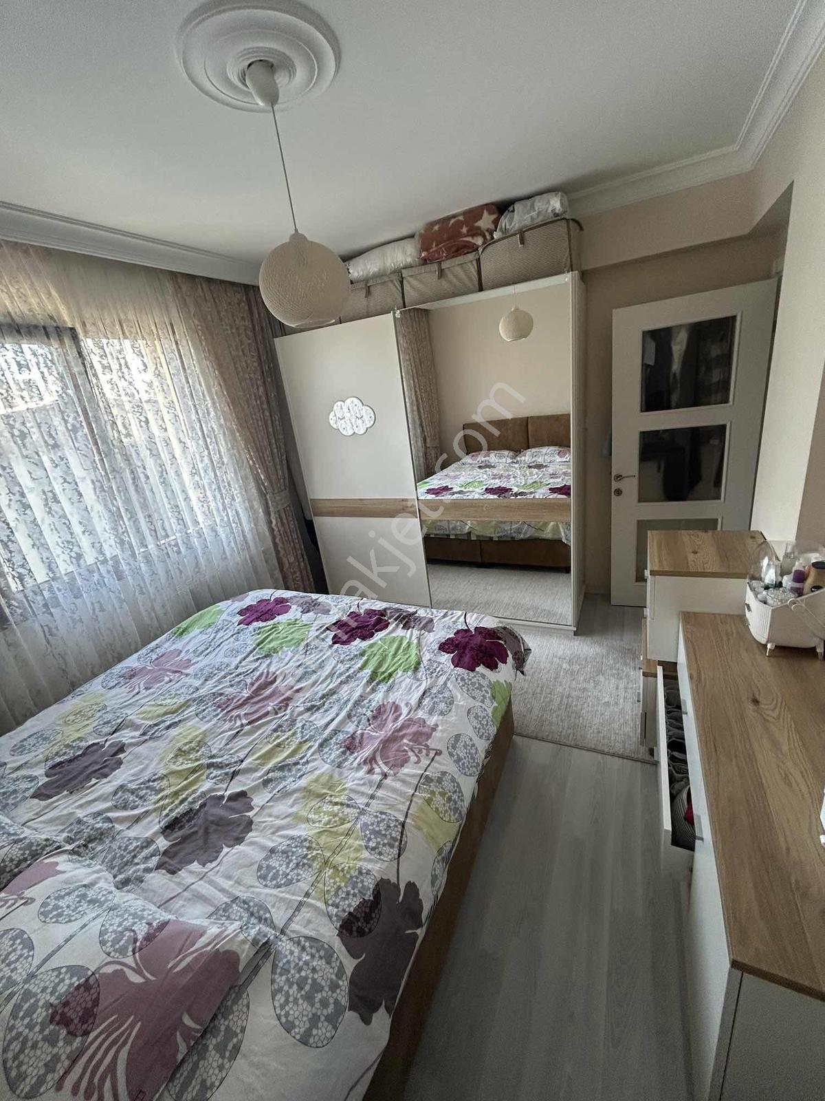 İzmir Buca Ufuk Mahallesi Satılık 2+1 Kapalı Mutfak - Görsel 25