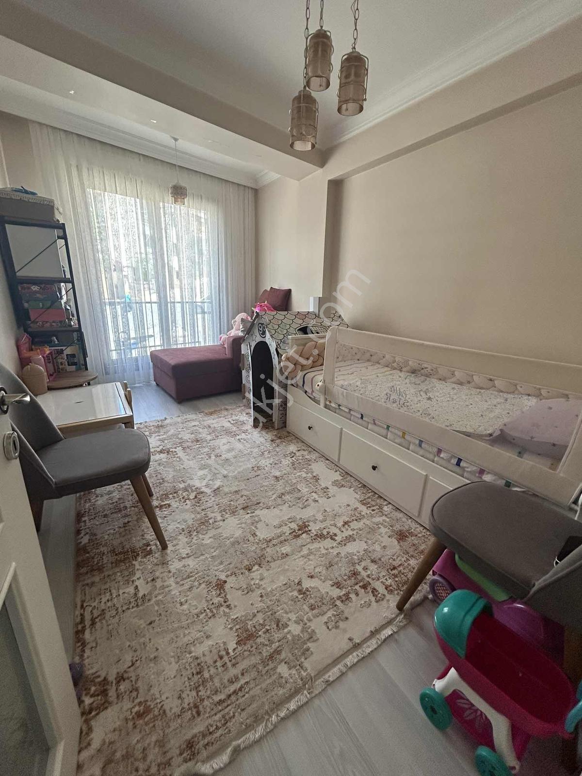 İzmir Buca Ufuk Mahallesi Satılık 2+1 Kapalı Mutfak - Görsel 32