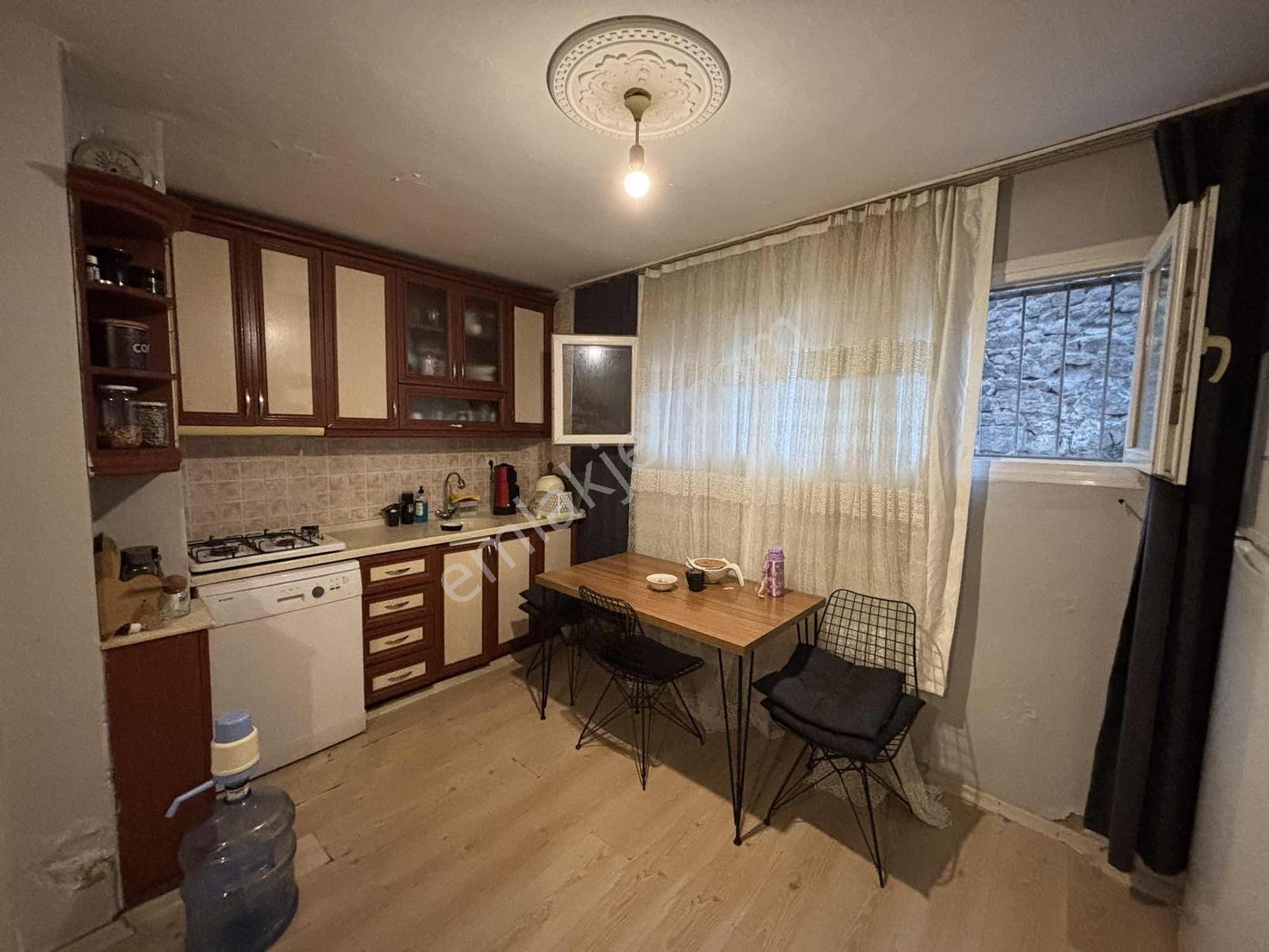 İzmir Zafertepe Mahallesi Satılık Daire - Görsel 6