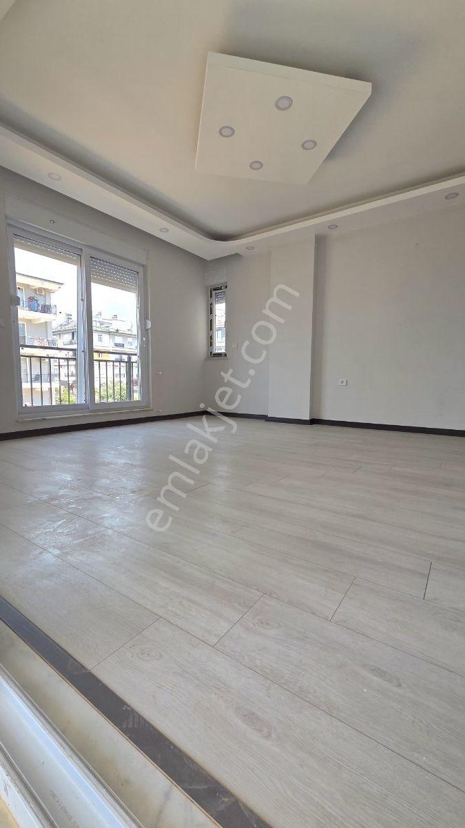 Demirel Mahallesinde 1.katta Asansörlü 2+1 90m² Fırsat Daire - Görsel 8