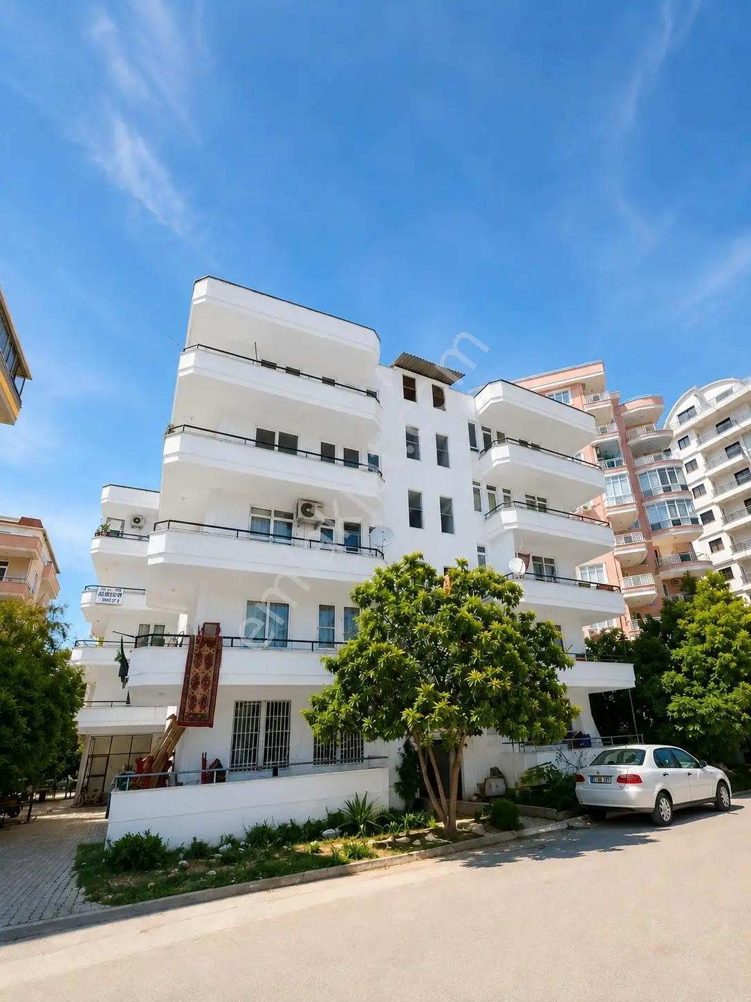 Alanya Mahmutlar 2+1 125m2 3 Cephe Ferah Denize 250m Ayrı Mutfak