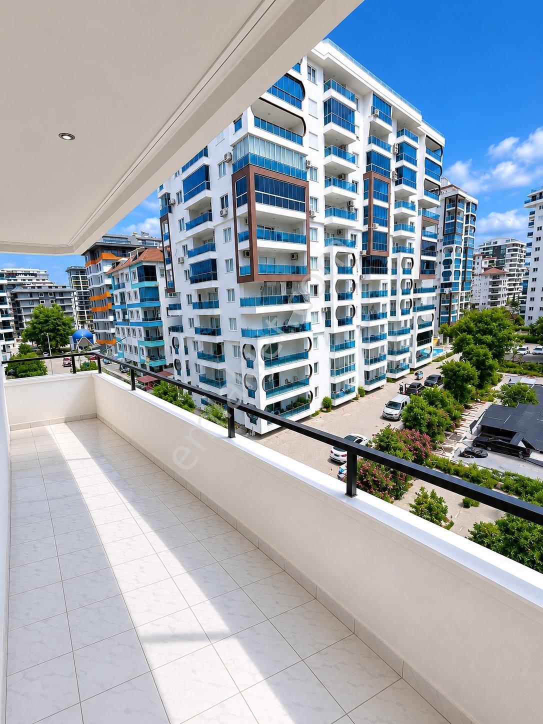 Alanya Mahmutlar 2+1 125m2 3 Cephe Ferah Denize 250m Ayrı Mutfak - Görsel 6