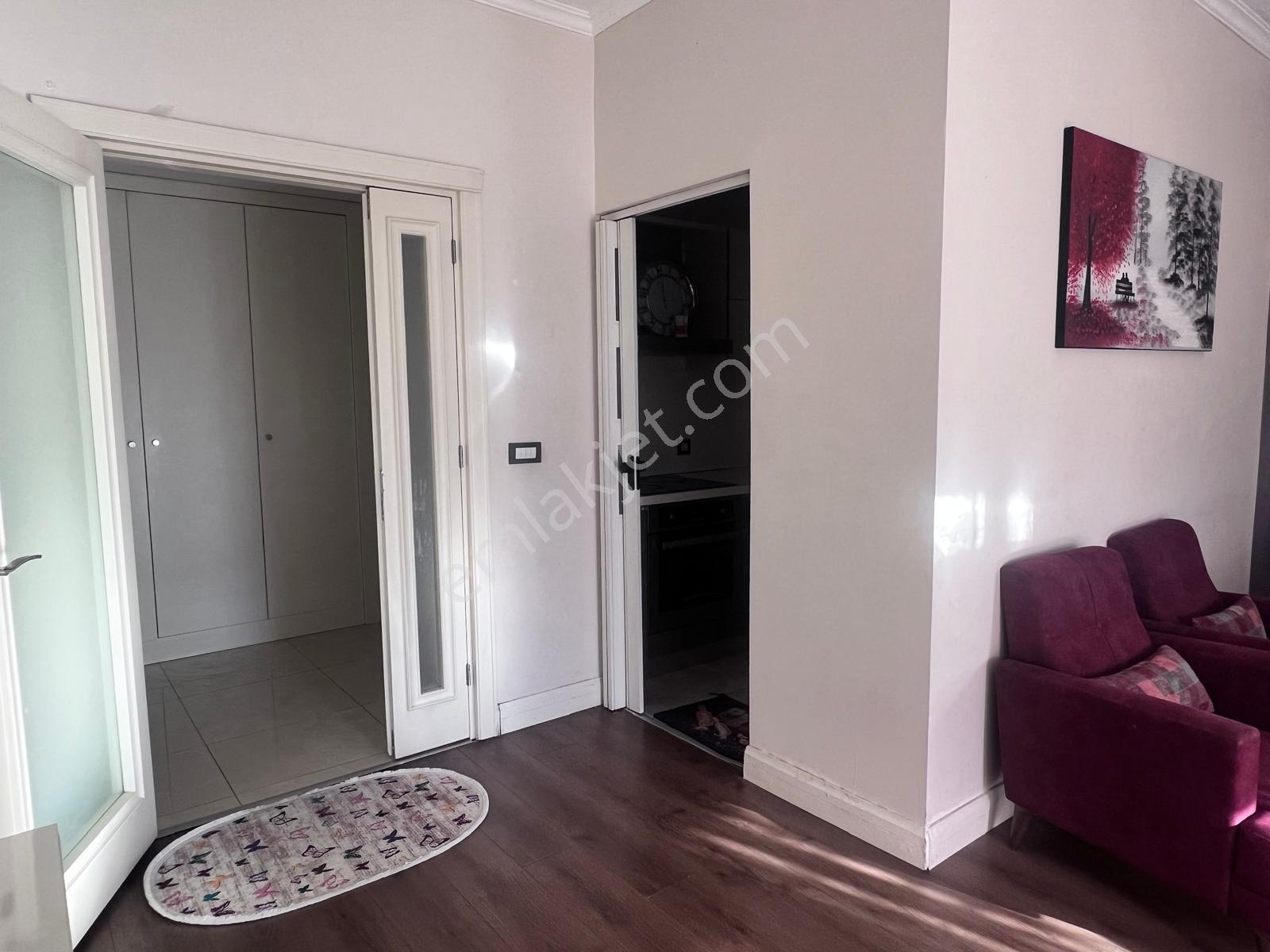 Kiptaş Venezia Mega Satılık Boş Avm Mnzr. Balkonlu En Uygun 2+1 Daire - Görsel 4
