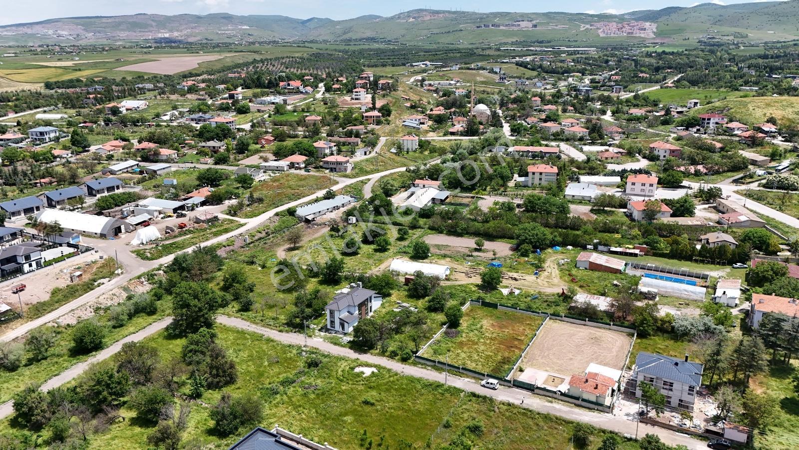 Karaoğlanda Köyiçi 917m2 0.50 Emsal Tek Tapu Arsa Karadeniz Emlk - Görsel 14