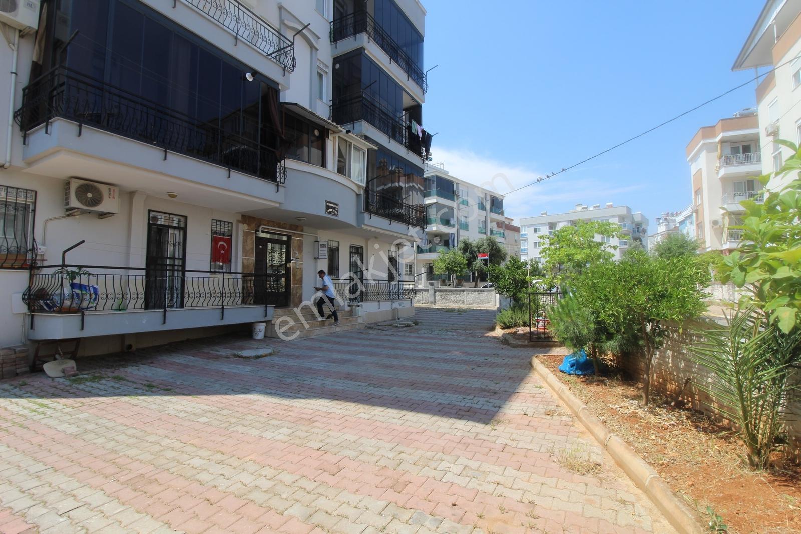 Antalya Ünsal Mahallesi Satılık 2+1 88m2 Yüksek Giriş Daire - Görsel 18