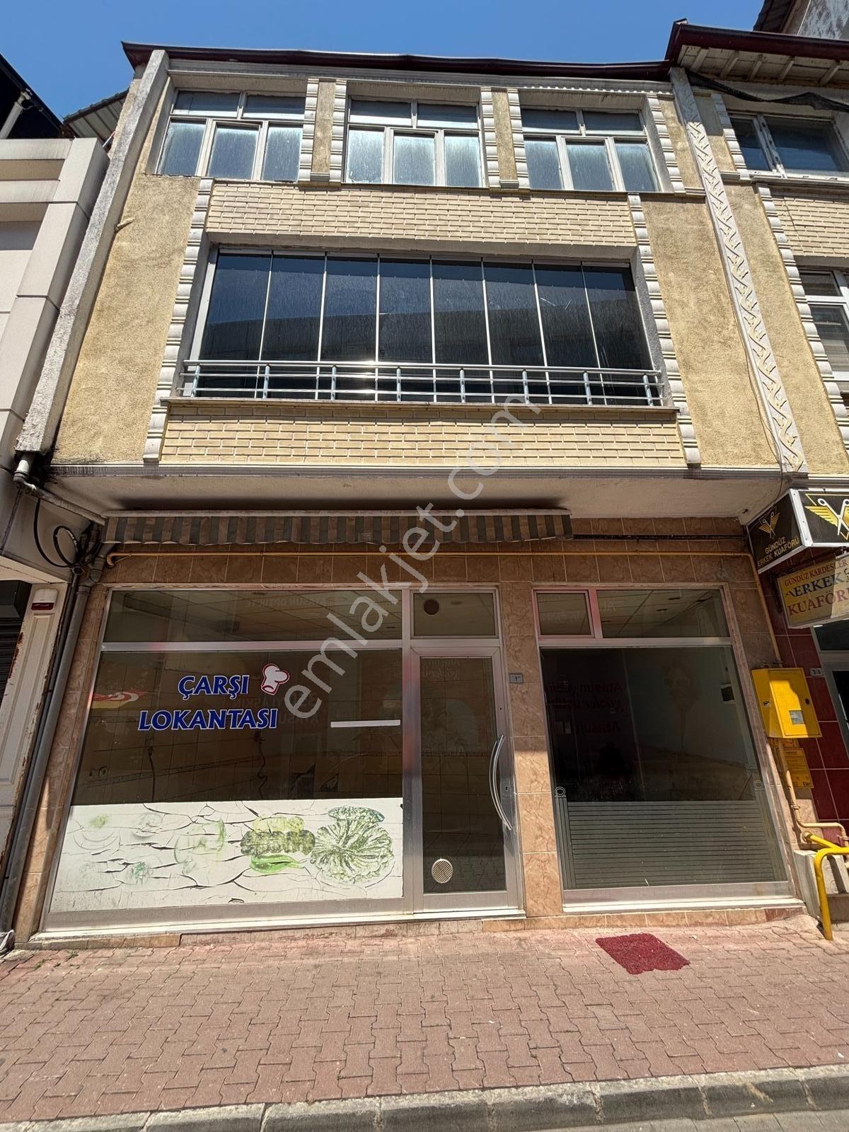 Bafra Merkez Meydan Ticaretin Kalbi/ Komple Kiralık 3 Katlı Bina - Görsel 15