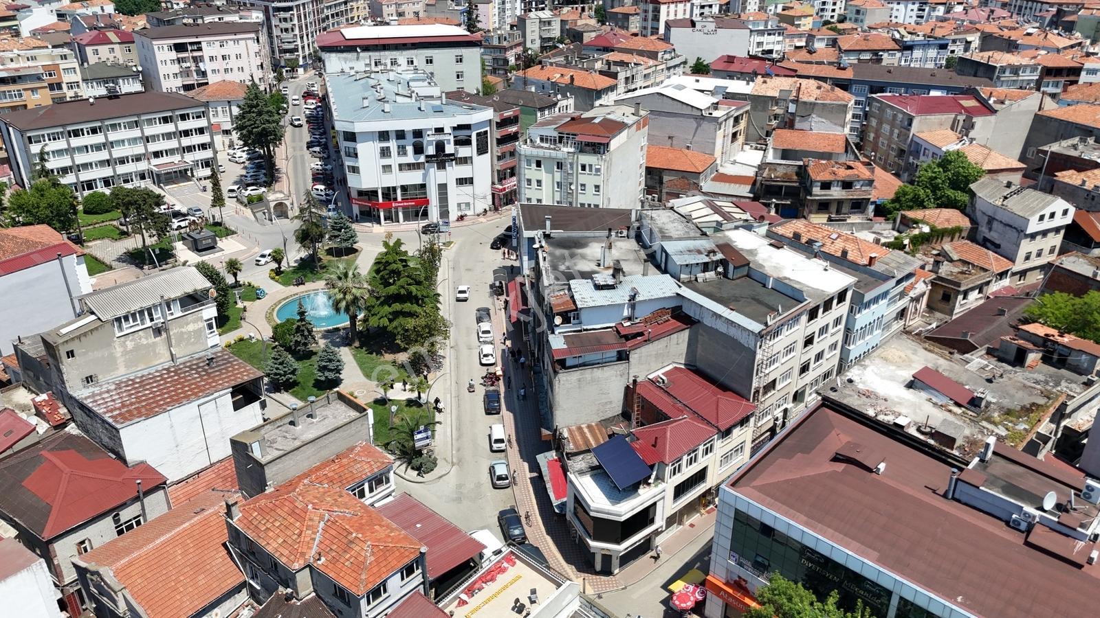 Bafra Merkez Meydan Ticaretin Kalbi/ Komple Kiralık 3 Katlı Bina - Görsel 3
