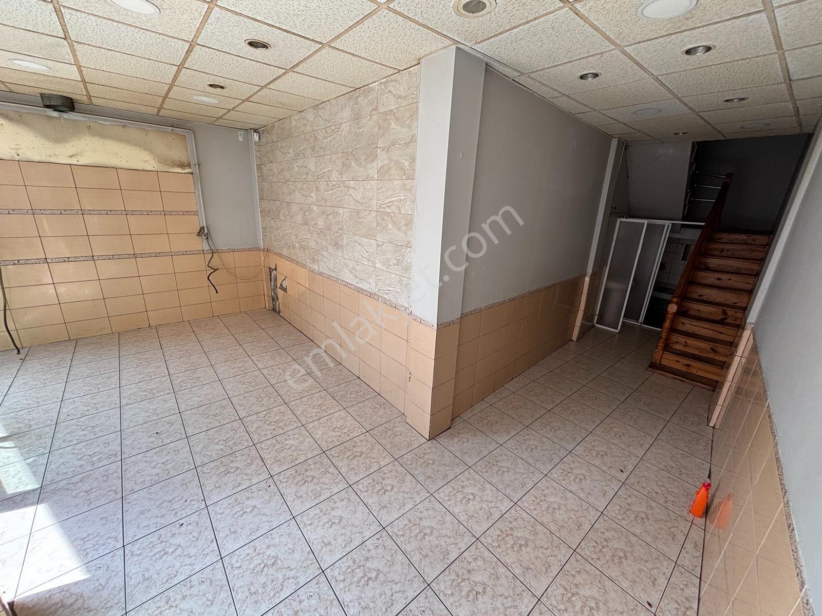 Bafra Merkez Meydan Ticaretin Kalbi/ Komple Kiralık 3 Katlı Bina - Görsel 16