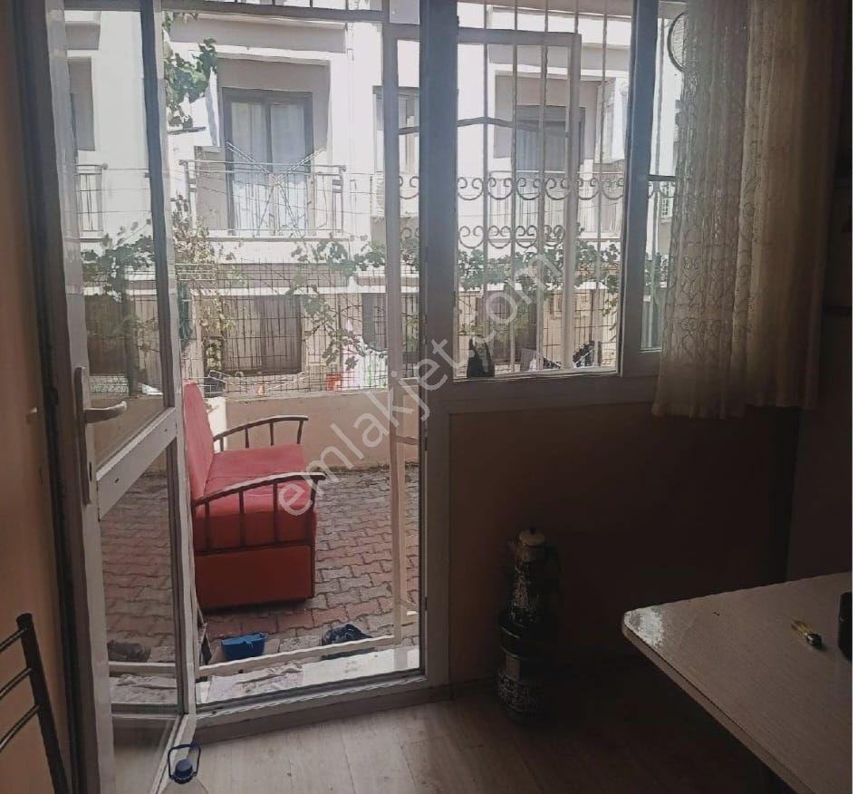 Buca Yıldız Mah.1+1 Bahçeli Eşyalı Kiralık Daire - Görsel 9