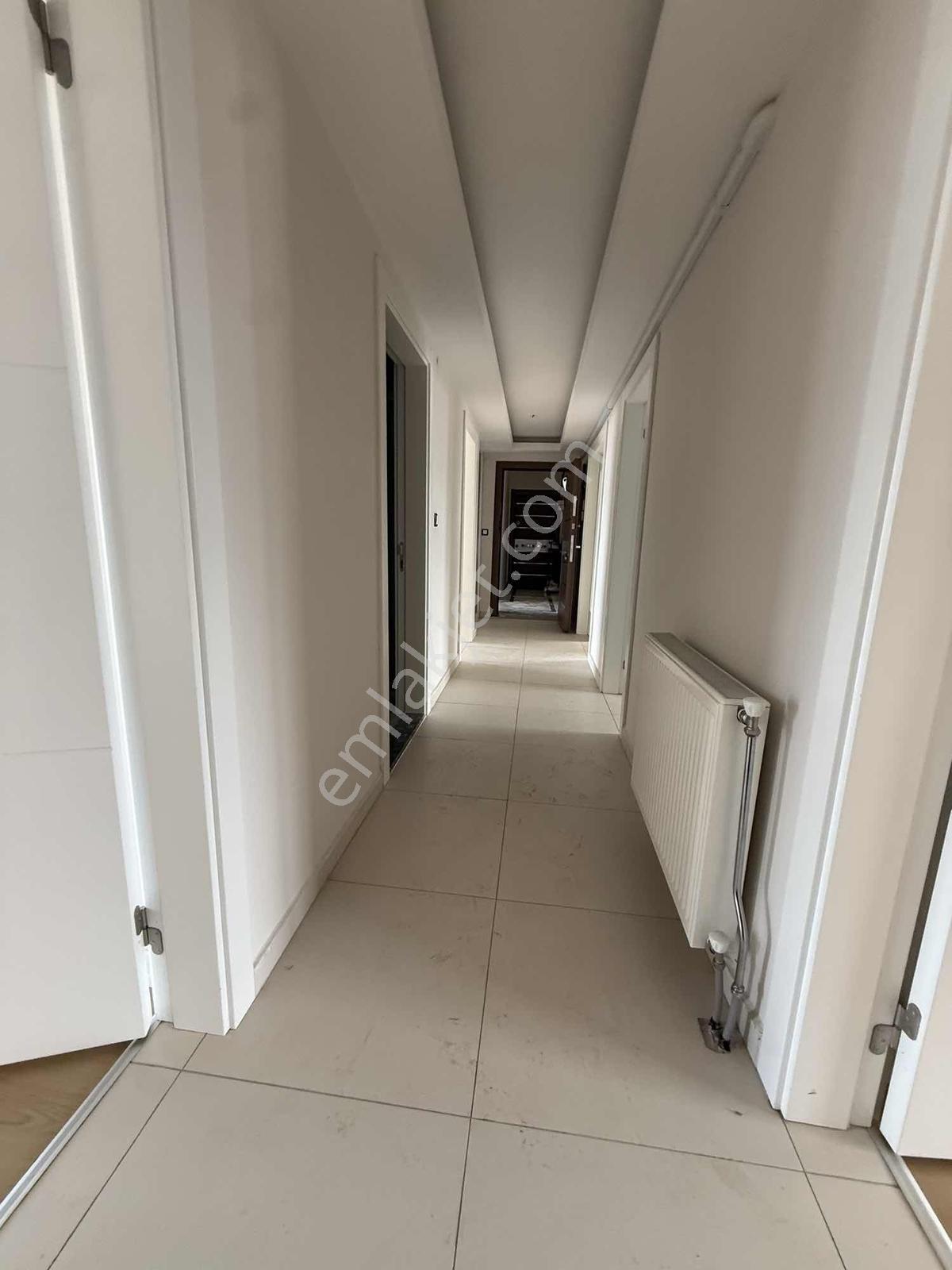 Kent Gayrimenkul'den Barankaya Sitesinde 3+1 Kiralık Lüks Daire - Görsel 23