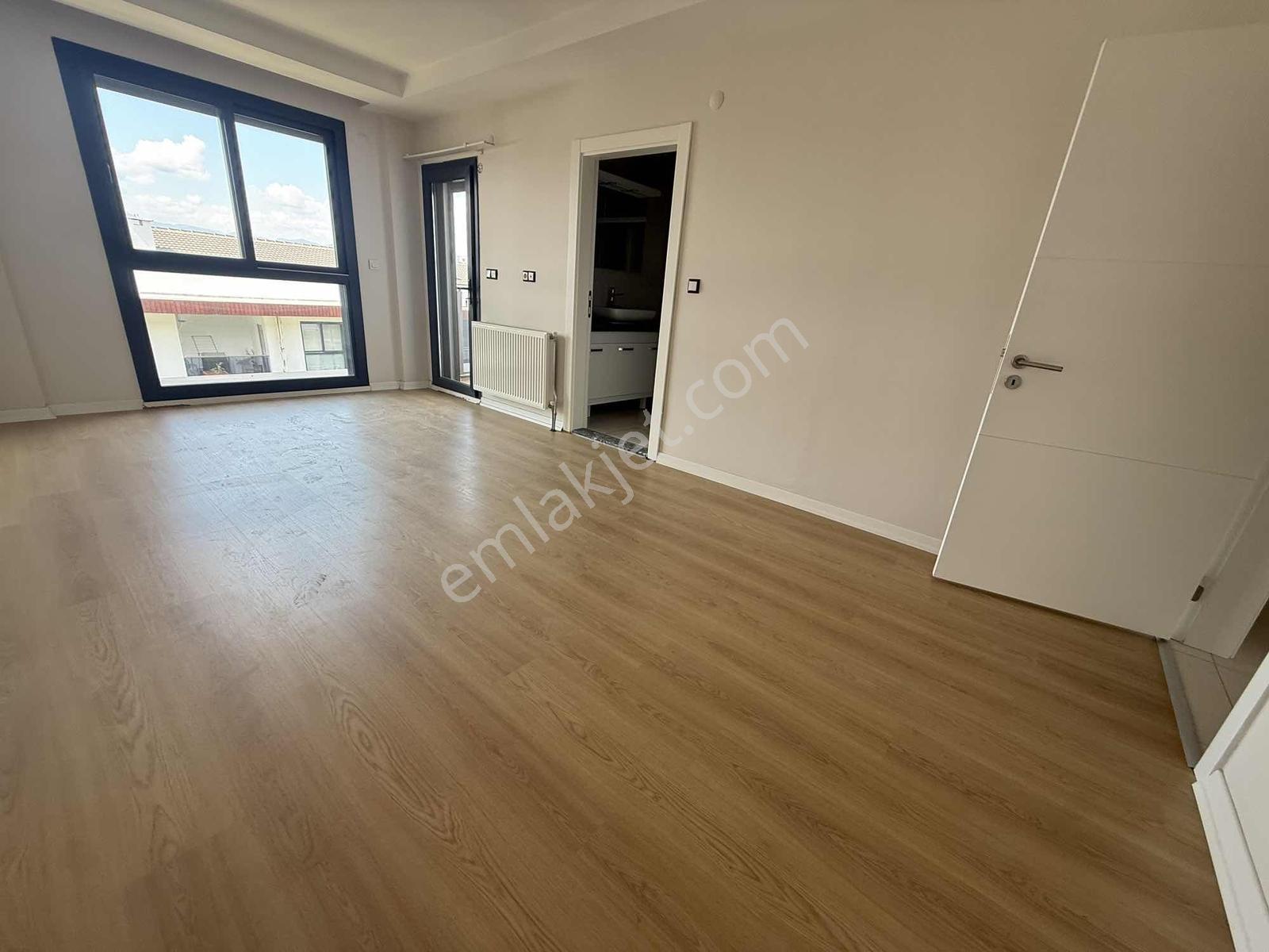 Kent Gayrimenkul'den Barankaya Sitesinde 3+1 Kiralık Lüks Daire - Görsel 6