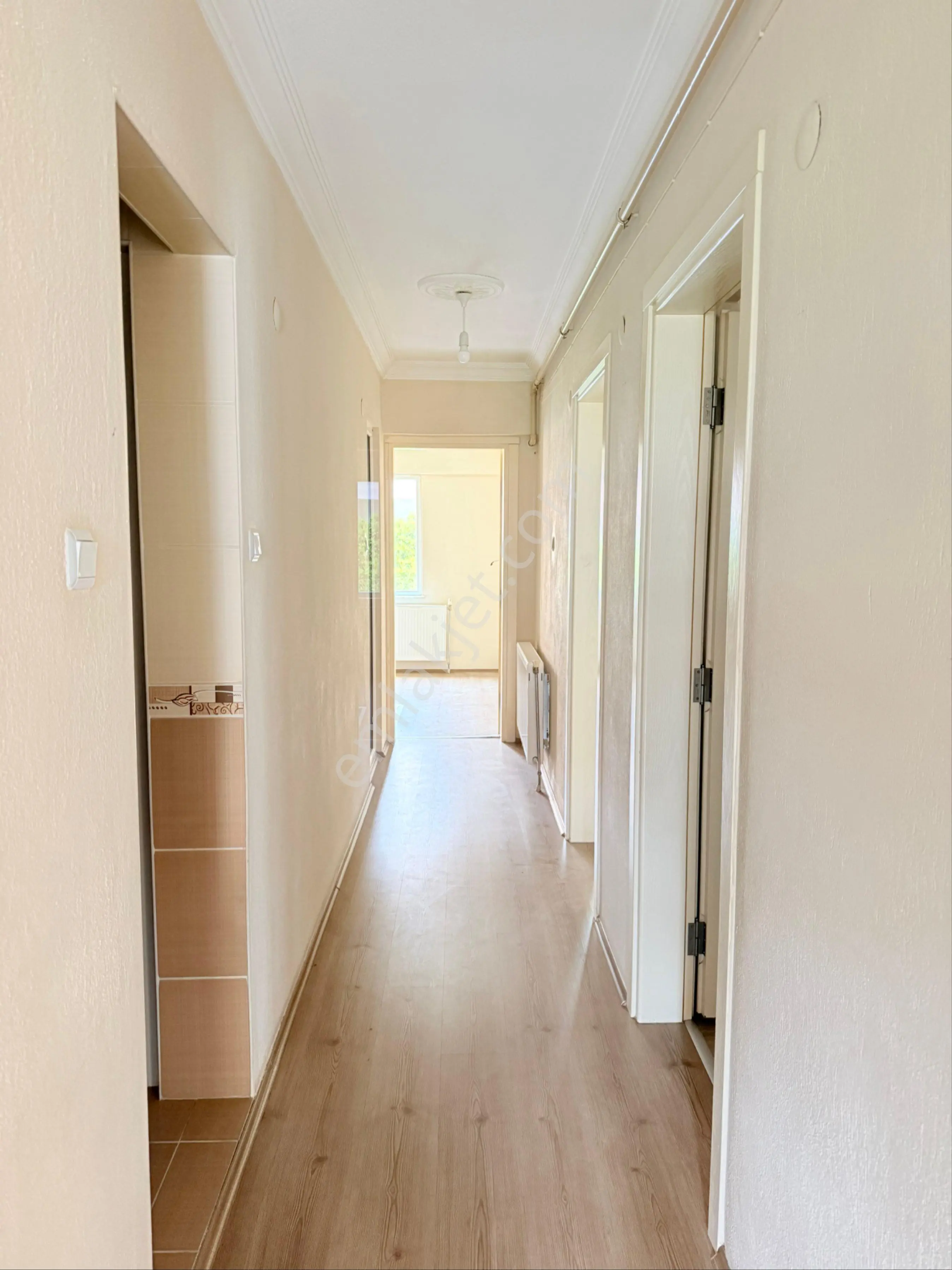 Zafer Mahallesinde Kiralık 3+1 Arakat Daire - Görsel 4
