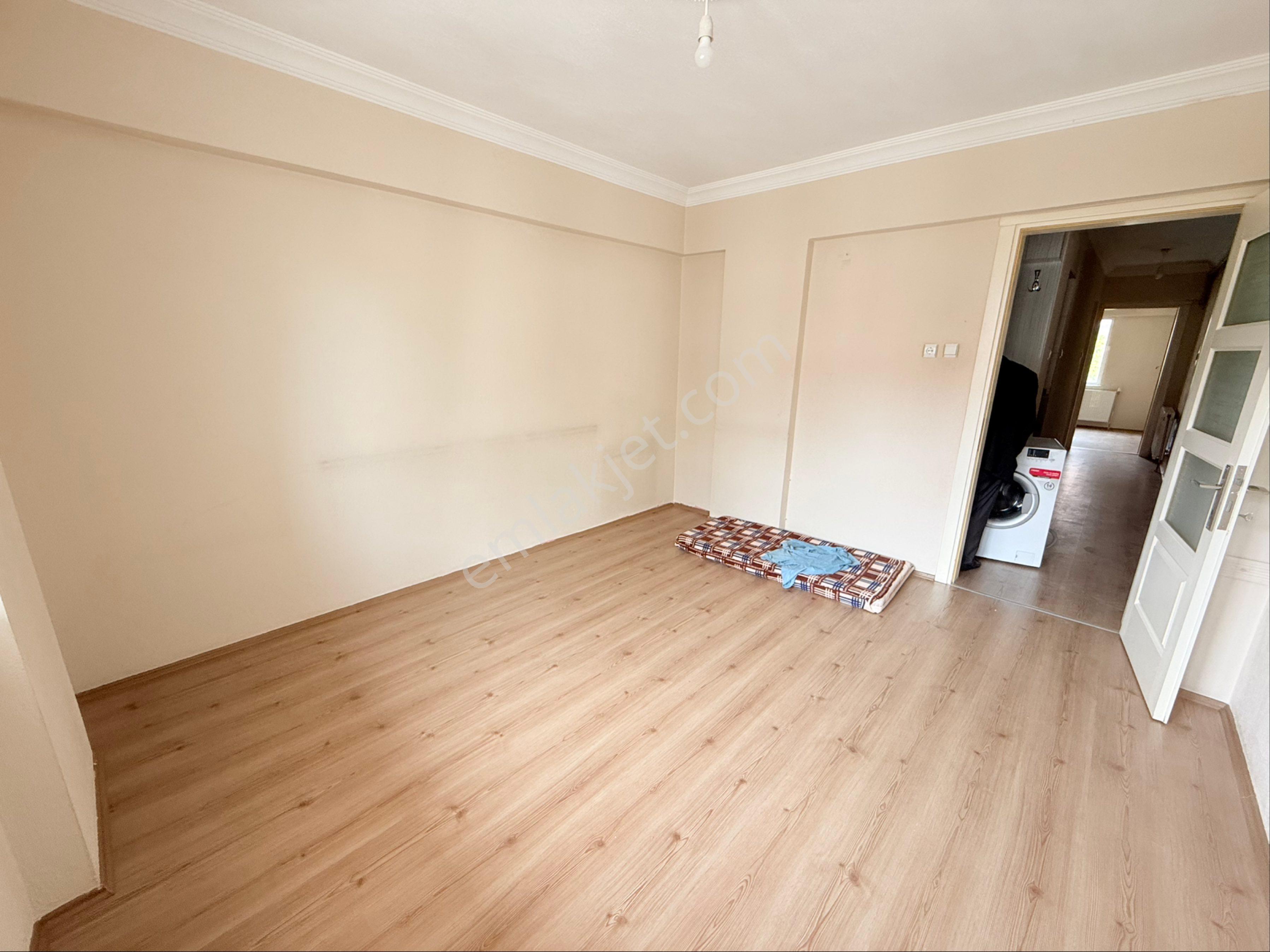 Zafer Mahallesinde Kiralık 3+1 Arakat Daire - Görsel 23