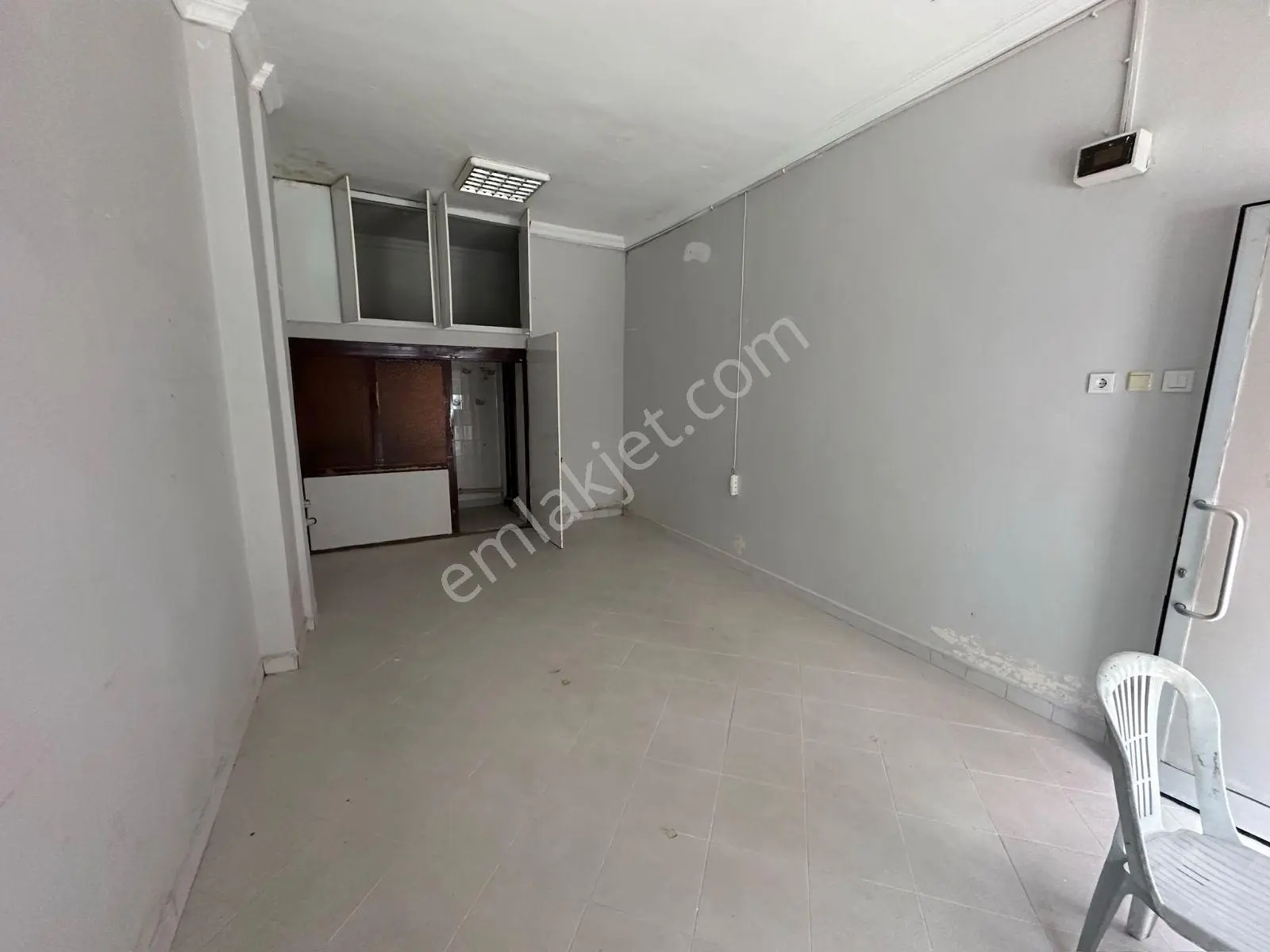 Esenler Mımar Sınan Mahallesınde Kiralık İşyeri Dükkan - Görsel 2