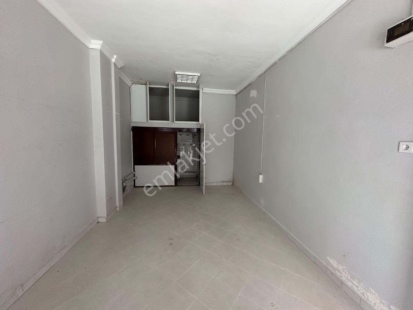 Esenler Mımar Sınan Mahallesınde Kiralık İşyeri Dükkan - Görsel 19