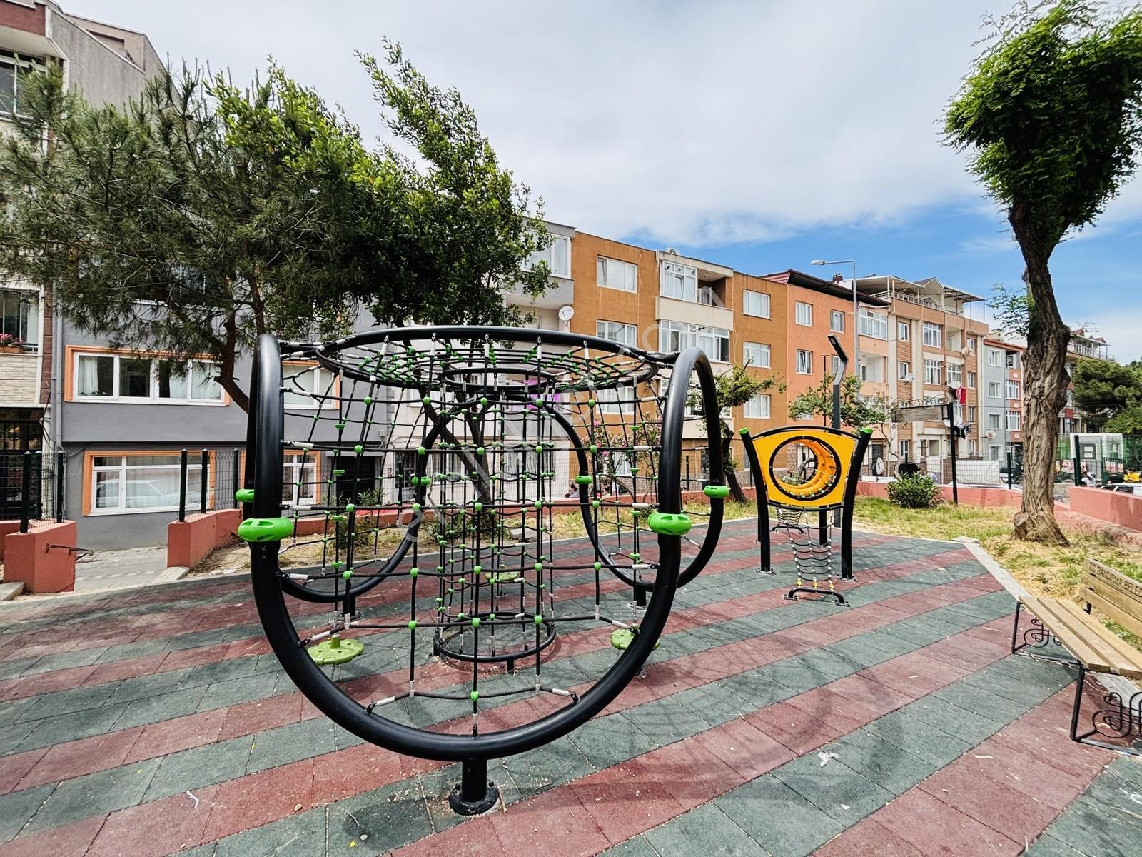 Sevinç'ten Marmara İlkokul Yanı Kısmi Deniz Manzaralı Daire - Görsel 25