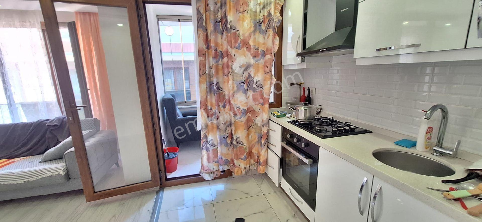 Loft'tan Sefaköy Merkezde 3+2 150m2 Satılık 7 Yıllık Dublex Daire - Görsel 10