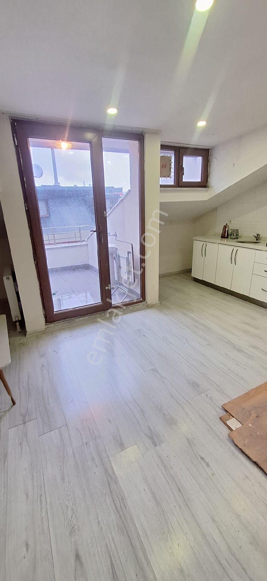 Loft'tan Sefaköy Merkezde 3+2 150m2 Satılık 7 Yıllık Dublex Daire - Görsel 22