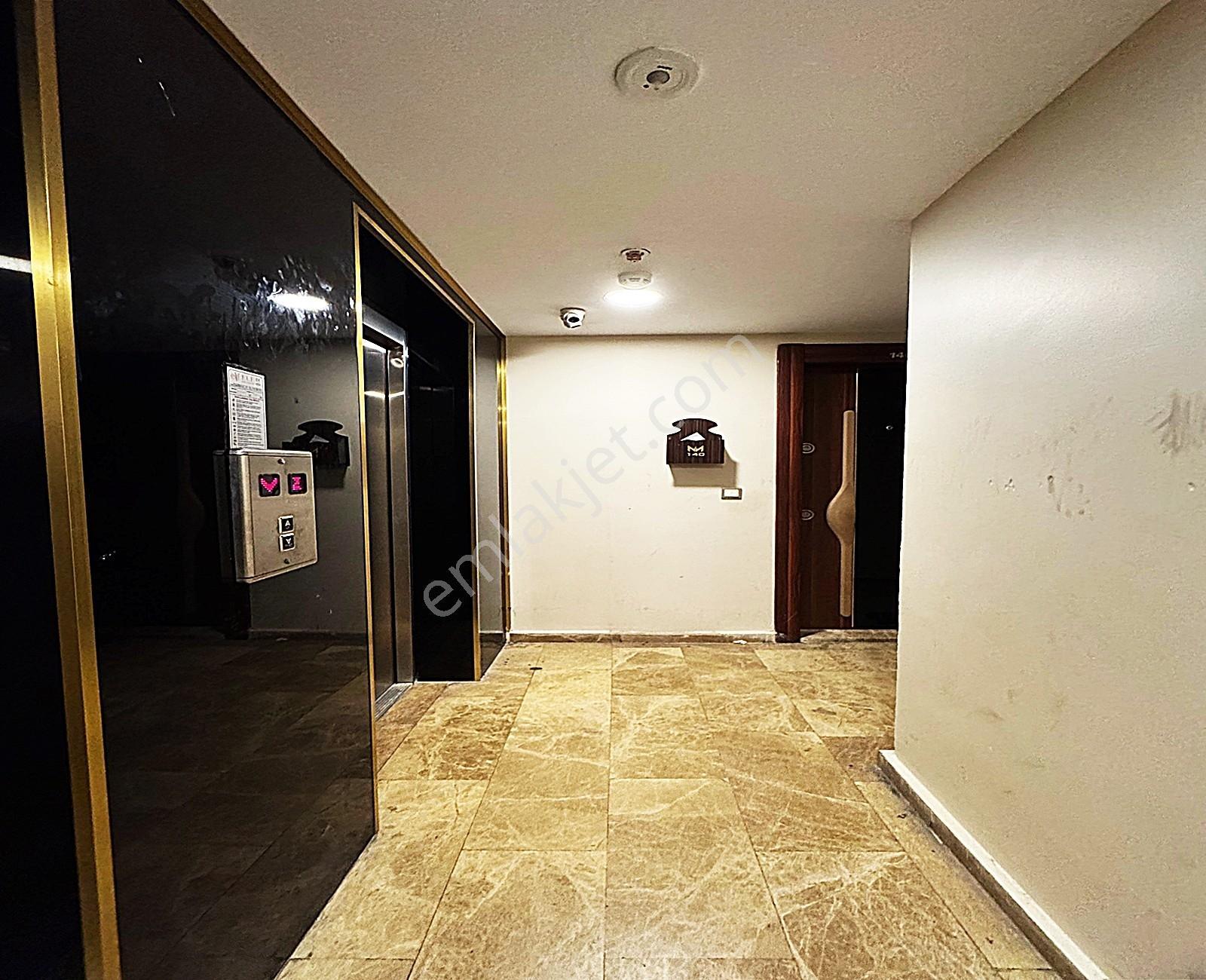 Satılık Full Eşyalı Metrobüse Yakın Resıdence 1+1 Daire!!! - Görsel 8