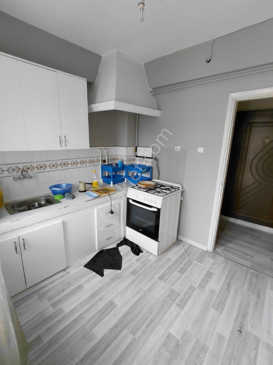 Adalar'a 5 Dakika Mesafede 2+1 Arakat Bakımlı Daire - Görsel 3