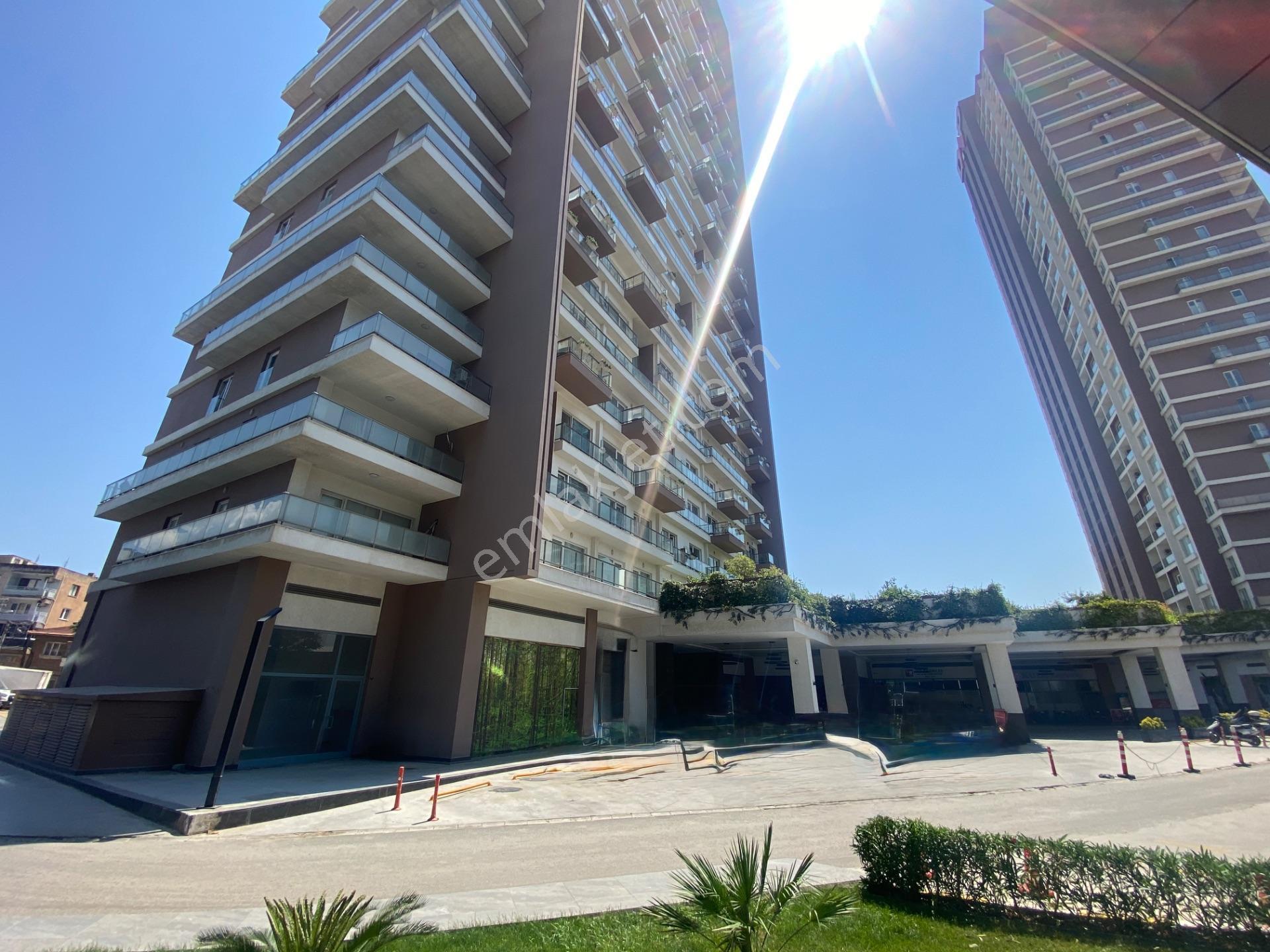 Bornova Dap’ta Satılık Köşe Konumlu Dükkan - Görsel 3