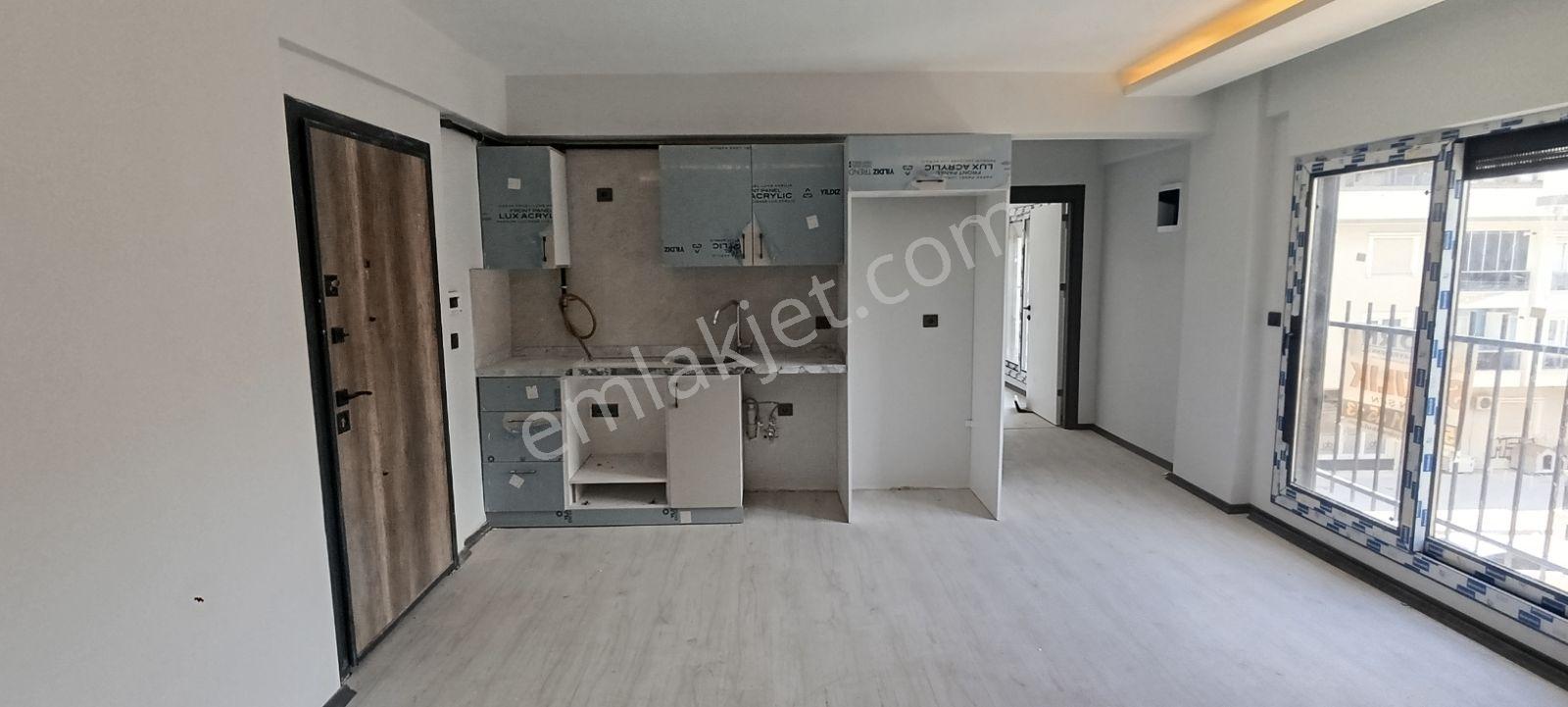 İzmir Bornova Mevlana Mah.geniş Lüx 1+1 Daire - Görsel 3