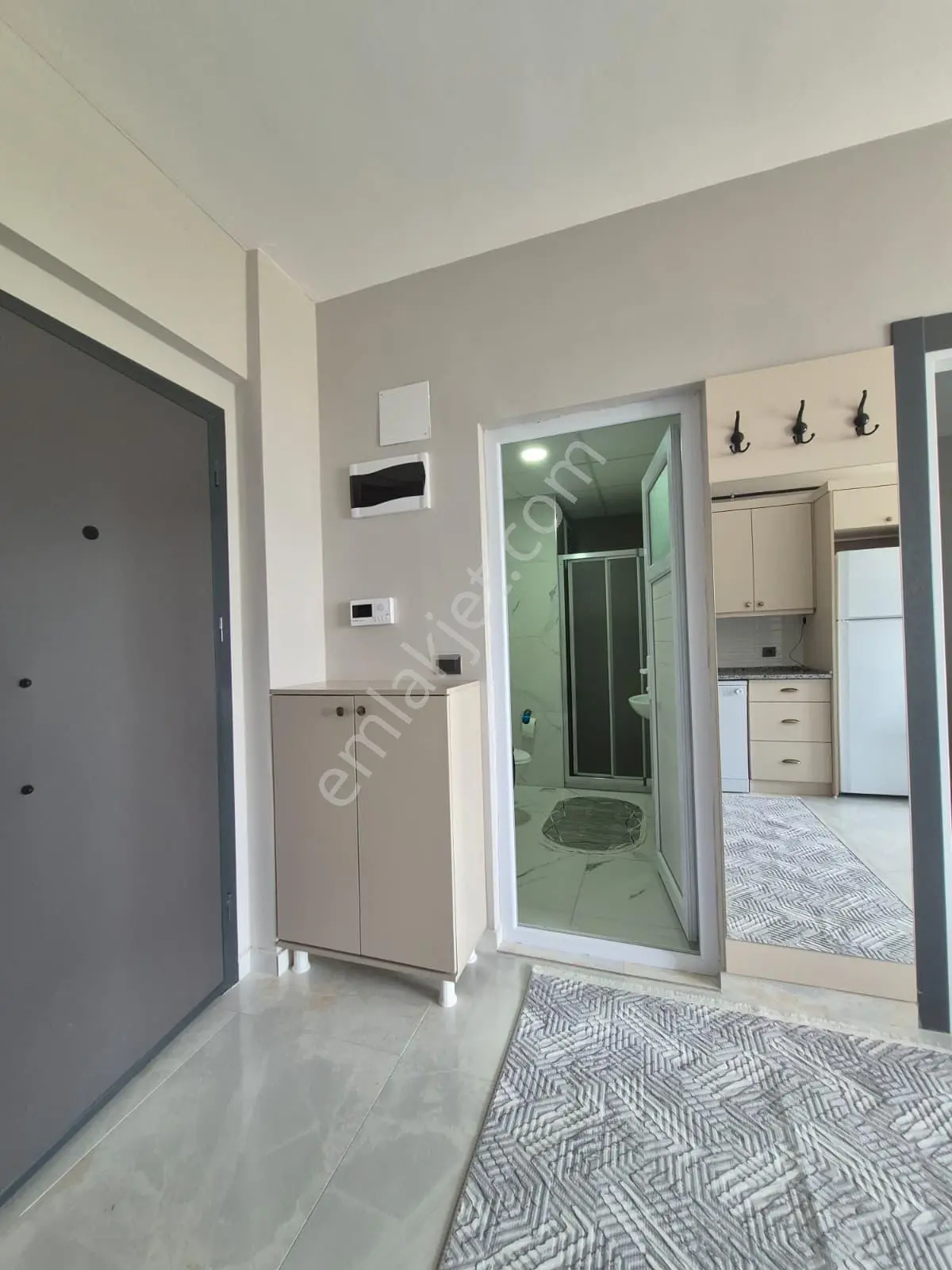 Yunusemre Mahallesinde Eşyalı Kiralık 2+1 - Görsel 5