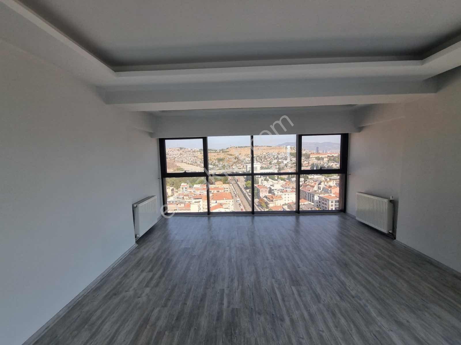 Nurfen'den Urhanlar'da Panoramik Manzaralı Güvenlikli Satılık - Görsel 4