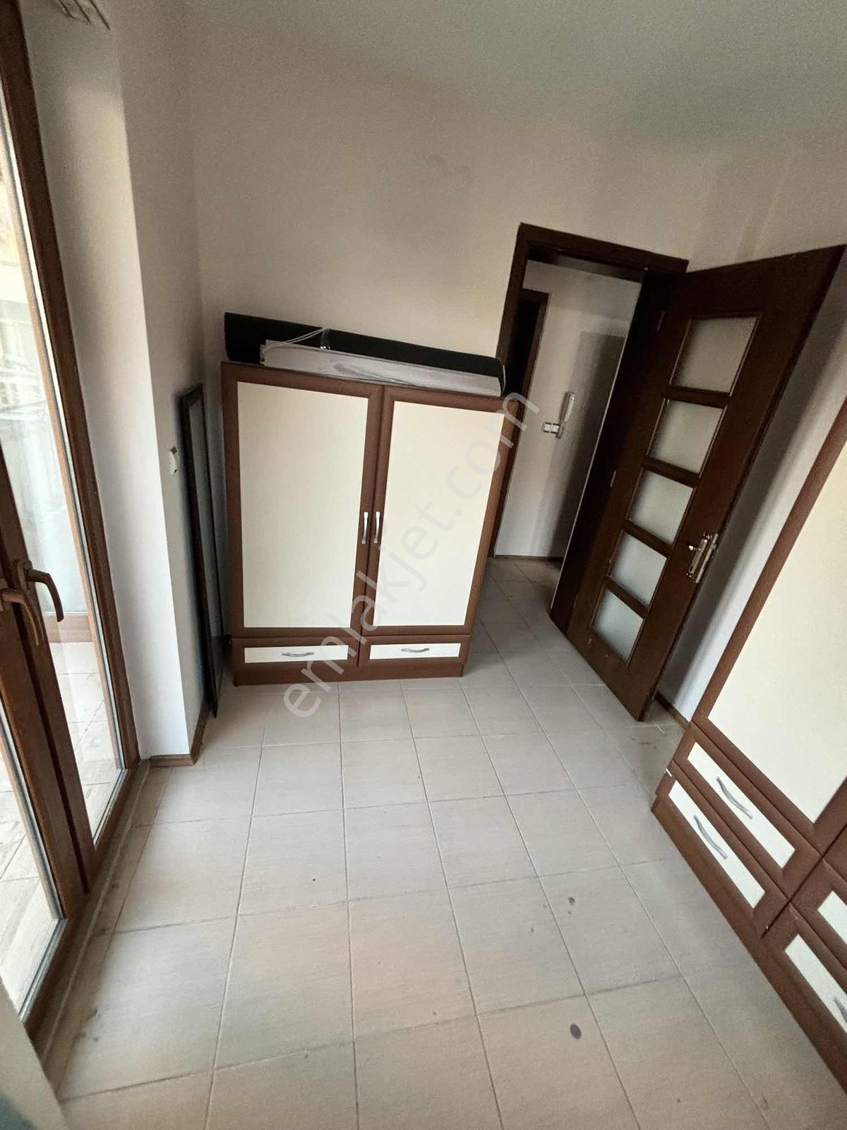 İncilipınar'da 2 Oda 1 Mutfak.oda1=10m² Oda2=7m² Mutfak 16m² - Görsel 9