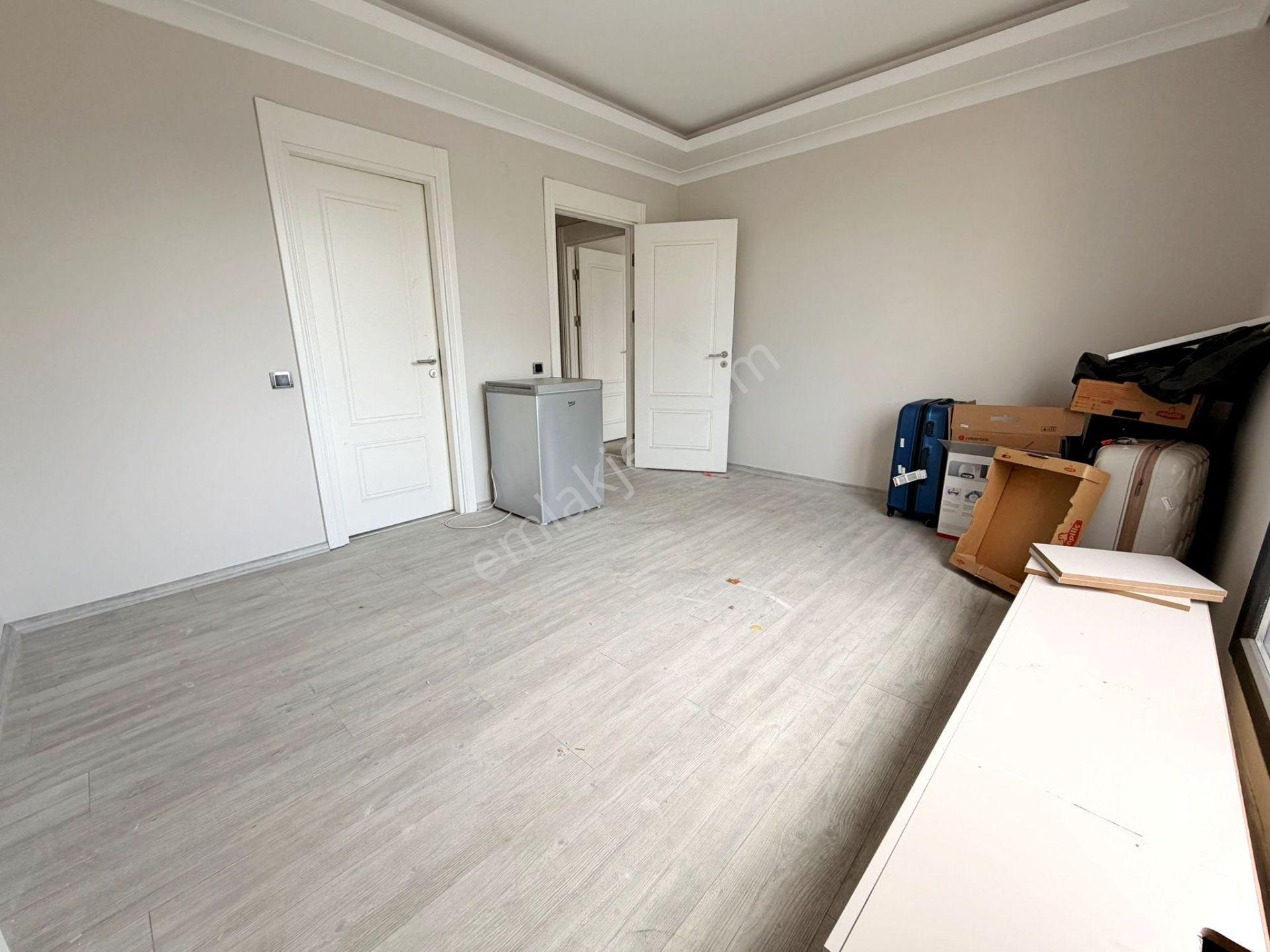 Fatih Emlaktan Site İçerisinde Kiralık 2+1 Ara Katdaire - Görsel 7