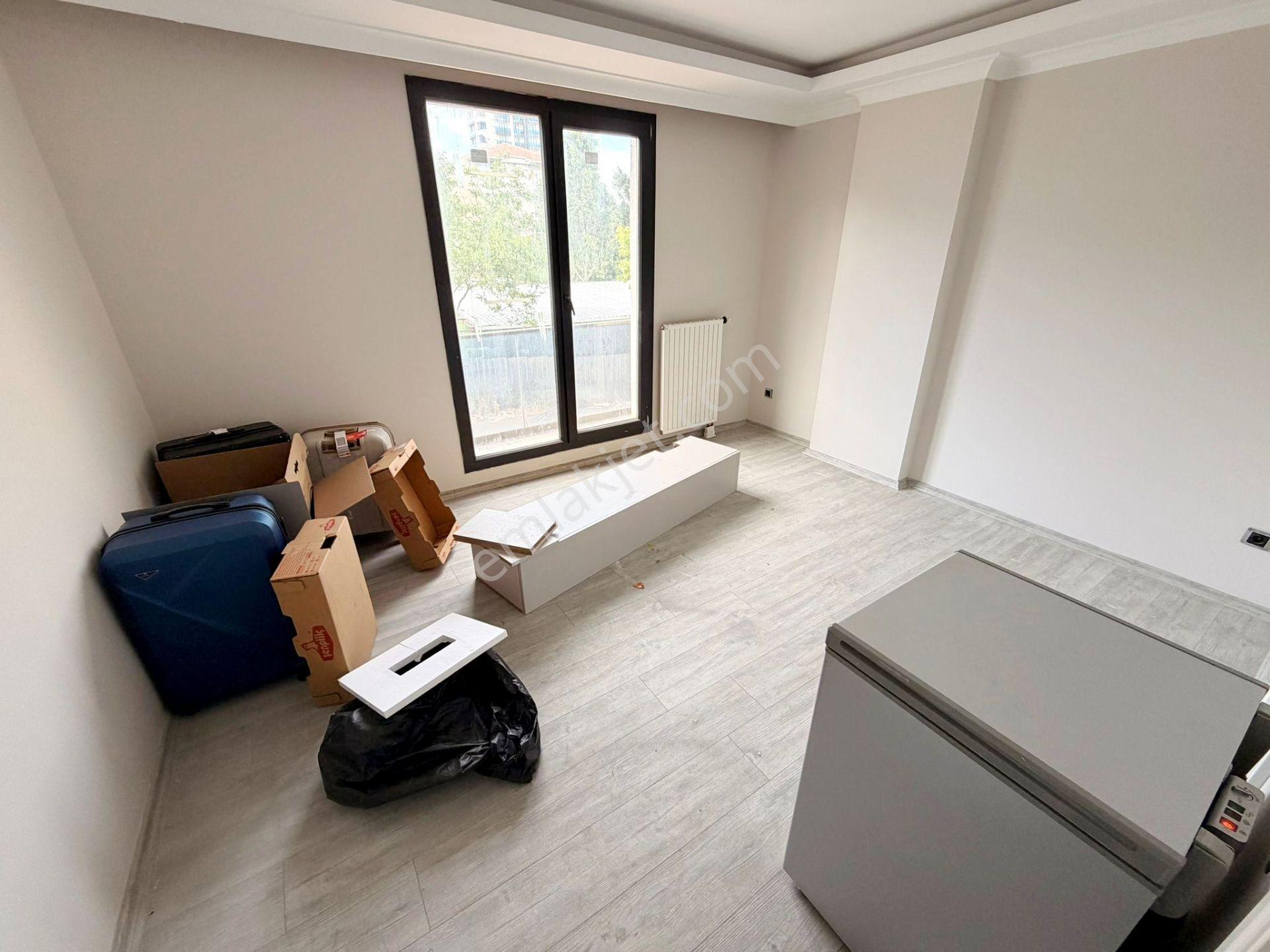 Fatih Emlaktan Site İçerisinde Kiralık 2+1 Ara Katdaire - Görsel 6
