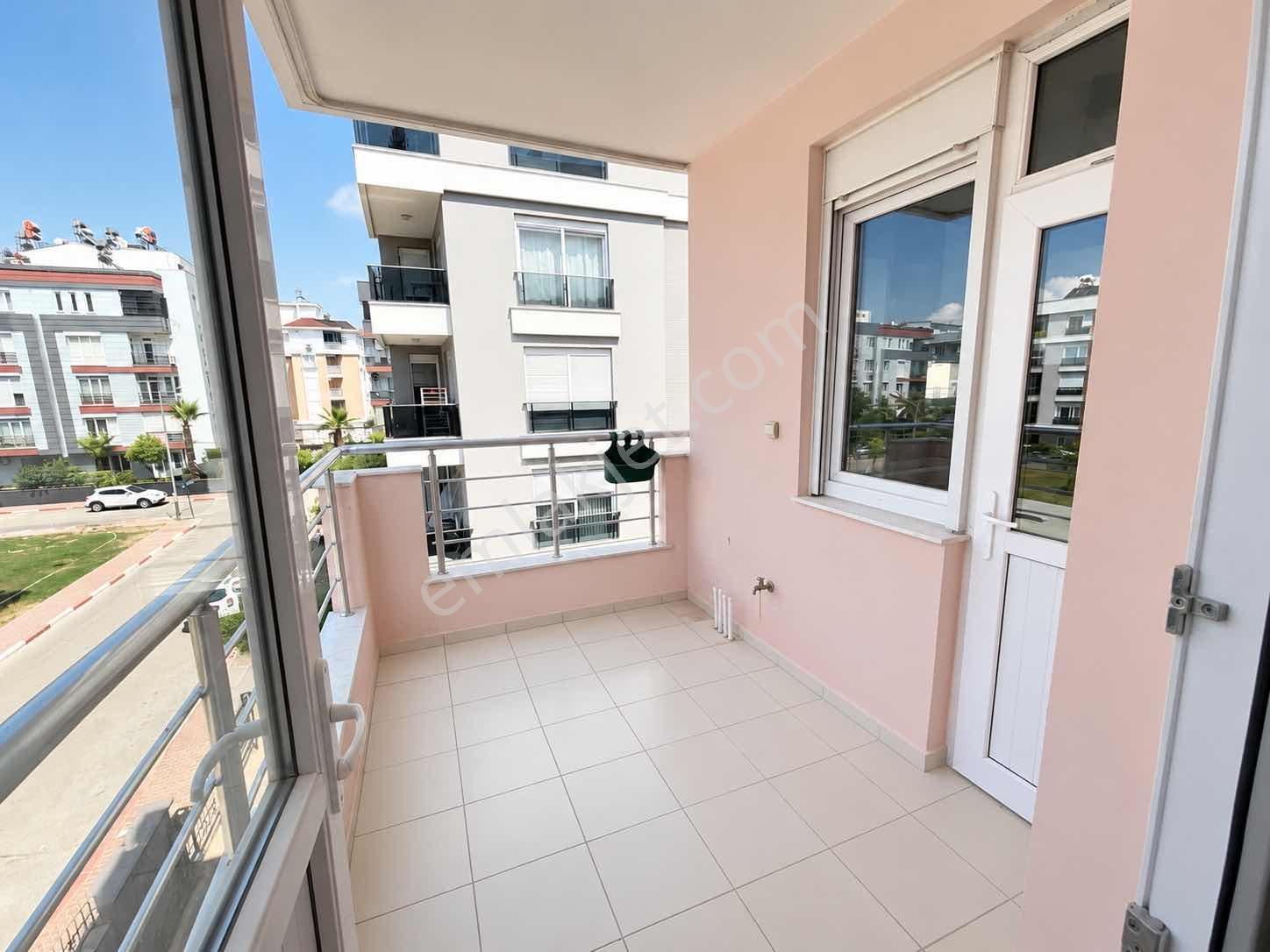 Muratpaşa Kızıltoprakta Park Manzaralı 2+1 Kiralık Daire - Görsel 9