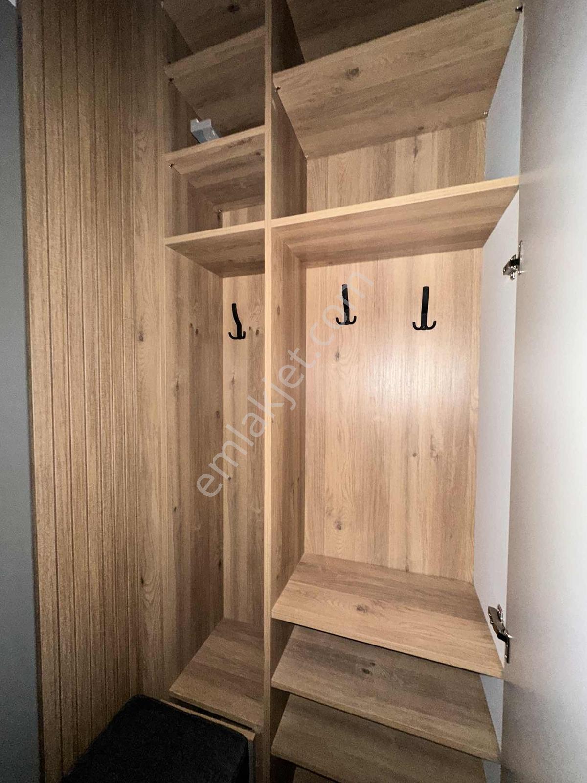 Ap İsport Metro Durağı Yanında Eşyalı Kiralık 1 +1 Daire - Görsel 10