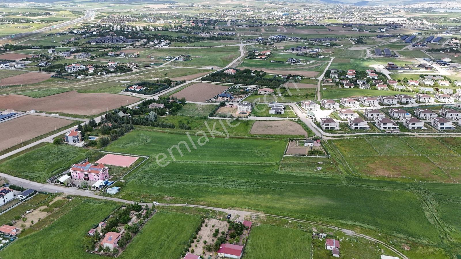 Hacılarda Güzel Konumda 1500m2 0.15 Emsal Arsa Karadeniz Emlakta - Görsel 9